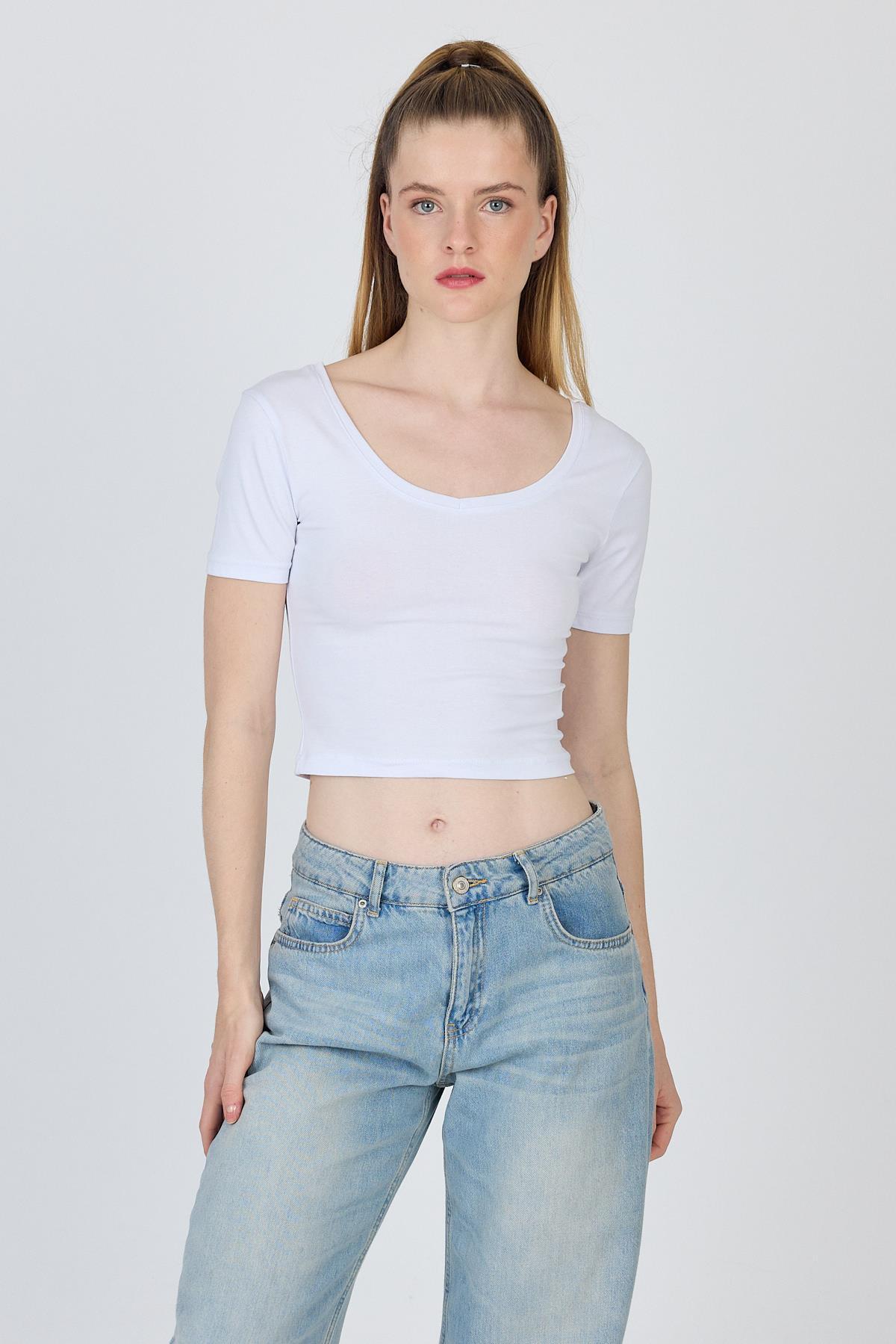 Beyaz U Yaka Pamuklu Slim Fit Tişört 9186M - 7