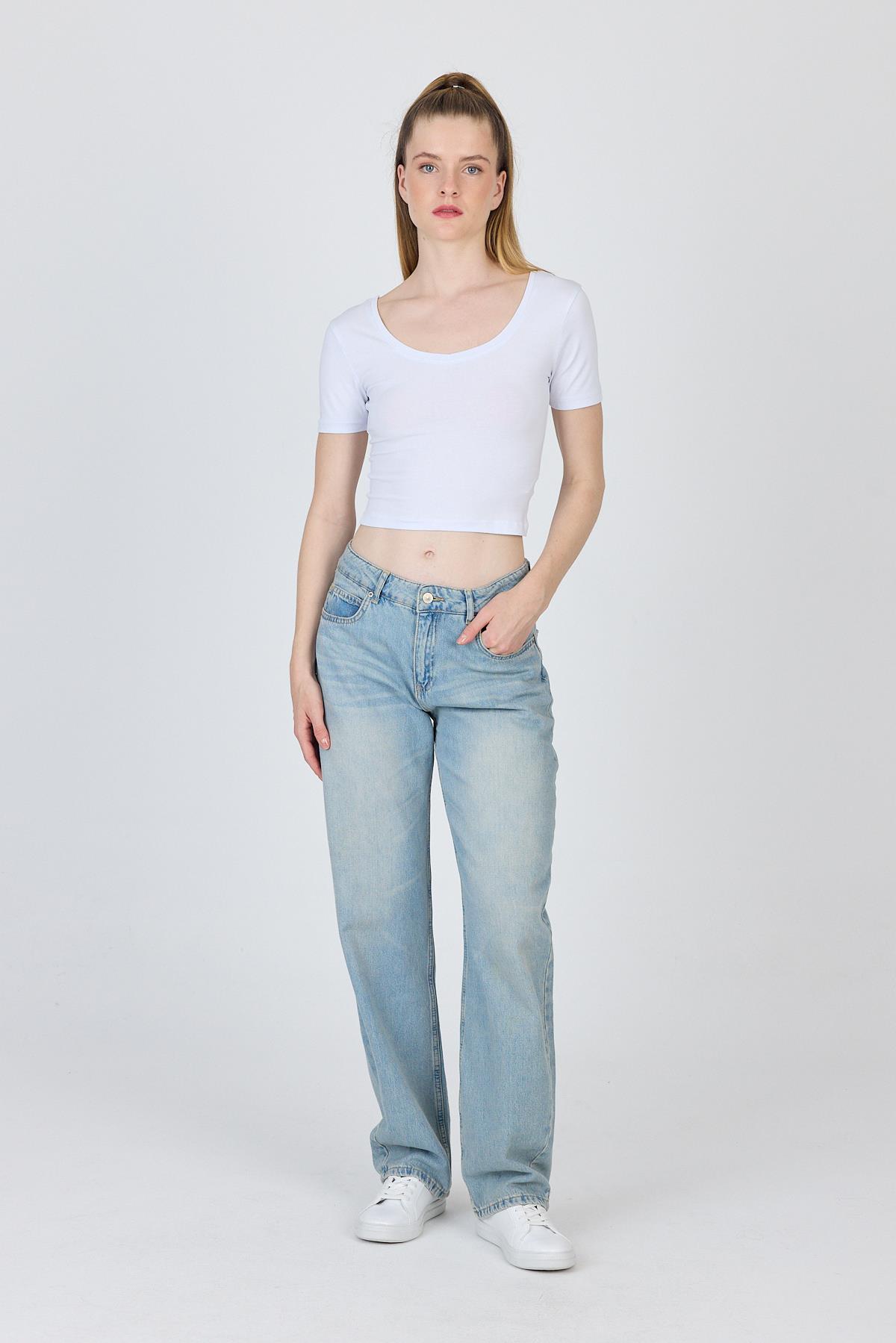 Beyaz U Yaka Pamuklu Slim Fit Tişört 9186M - 2