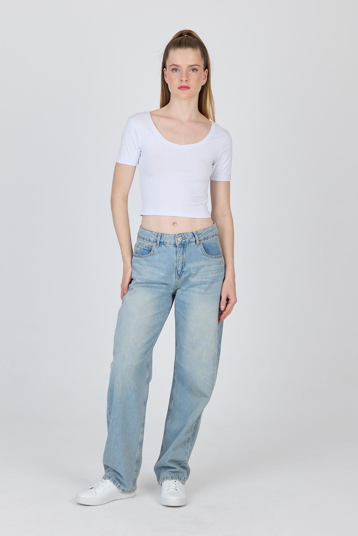 Beyaz U Yaka Pamuklu Slim Fit Tişört 9186M - 8