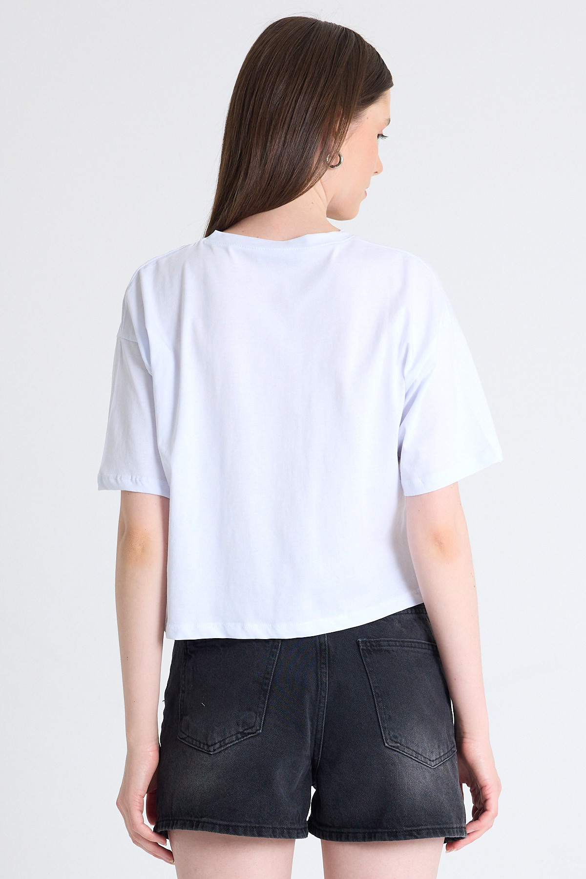 Beyaz Yazı Baskılı %100 Pamuk Crop Tişört 9187M - 5