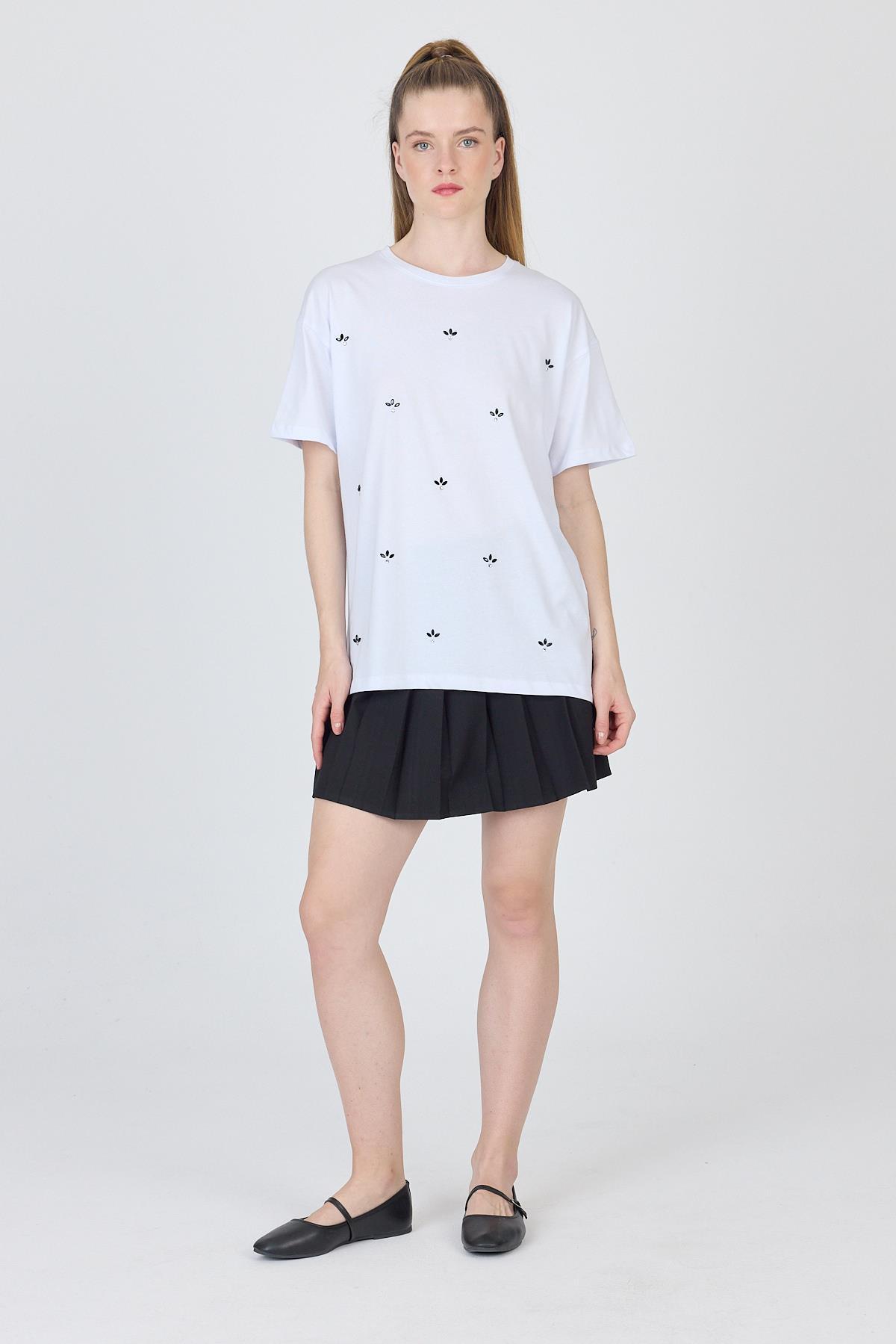 Beyaz Yazı Baskılı %100 Pamuk Oversize Tişört 2150-18M - 2