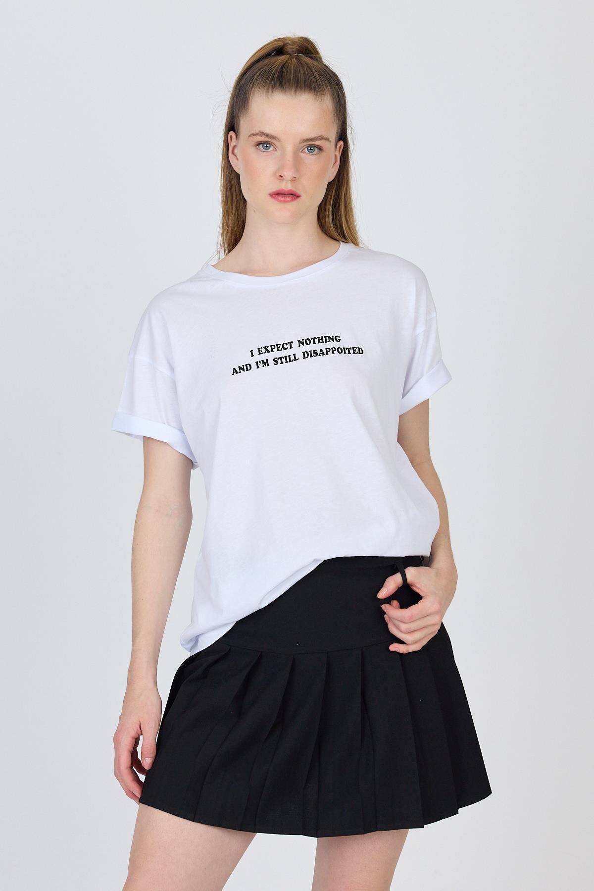 Beyaz Yazı Baskılı %100 Pamuk Oversize Tişört 2150-8M - 1