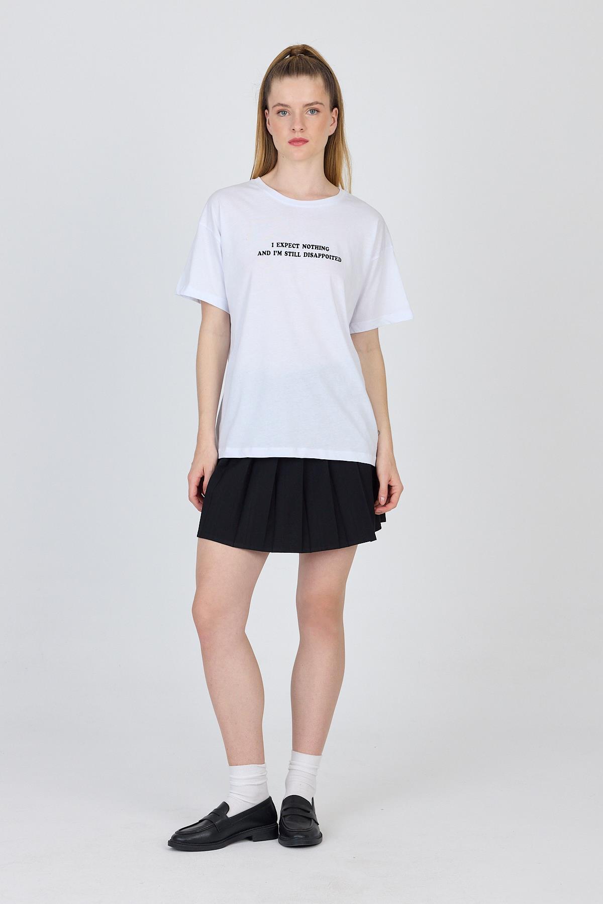 Beyaz Yazı Baskılı %100 Pamuk Oversize Tişört 2150-8M - 3