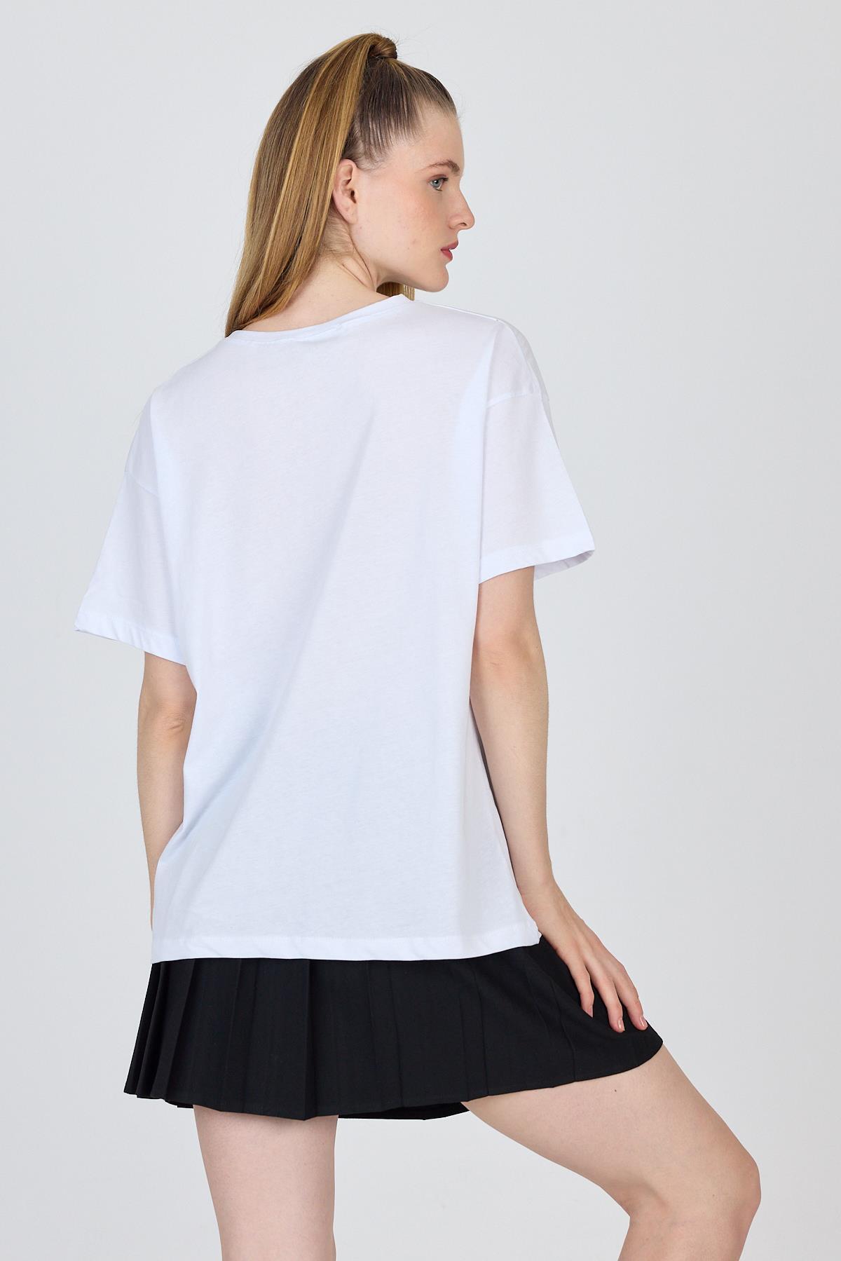 Beyaz Yazı Baskılı %100 Pamuk Oversize Tişört 2150-8M - 5