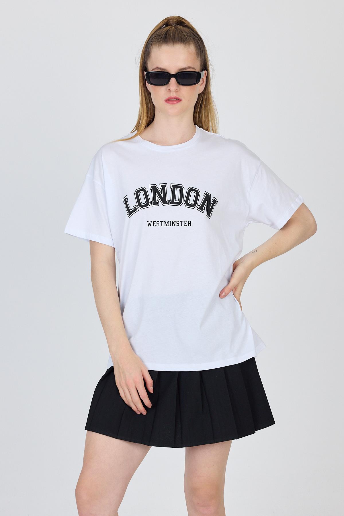 Beyaz Yazı Baskılı %100 Pamuk Oversize Tişört 2150-9M - 1