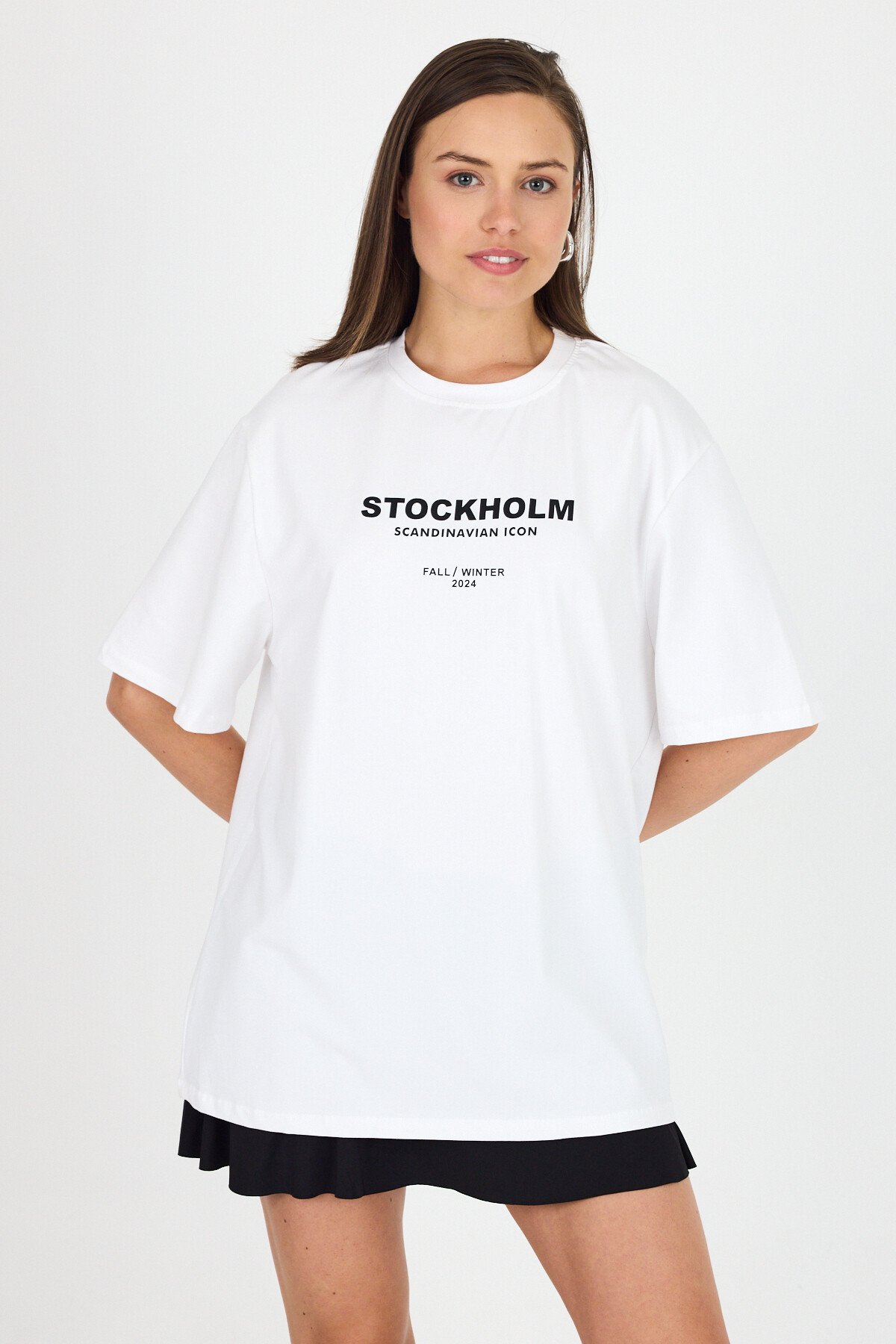 Beyaz Yazı Baskılı Bisiiklet Yaka Oversize Tişört 6056 - RAYS