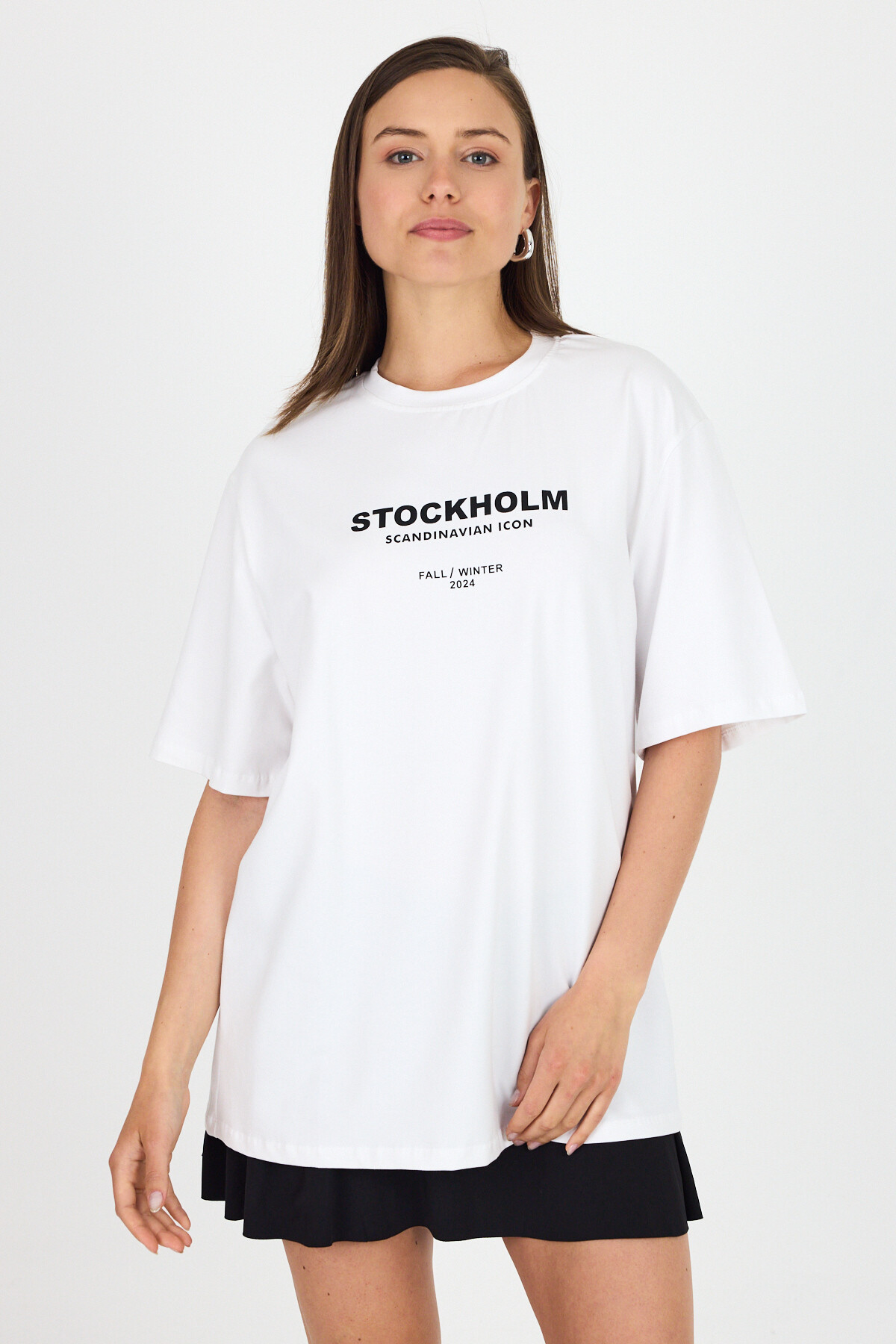 Beyaz Yazı Baskılı Bisiiklet Yaka Oversize Tişört 6056 - 7