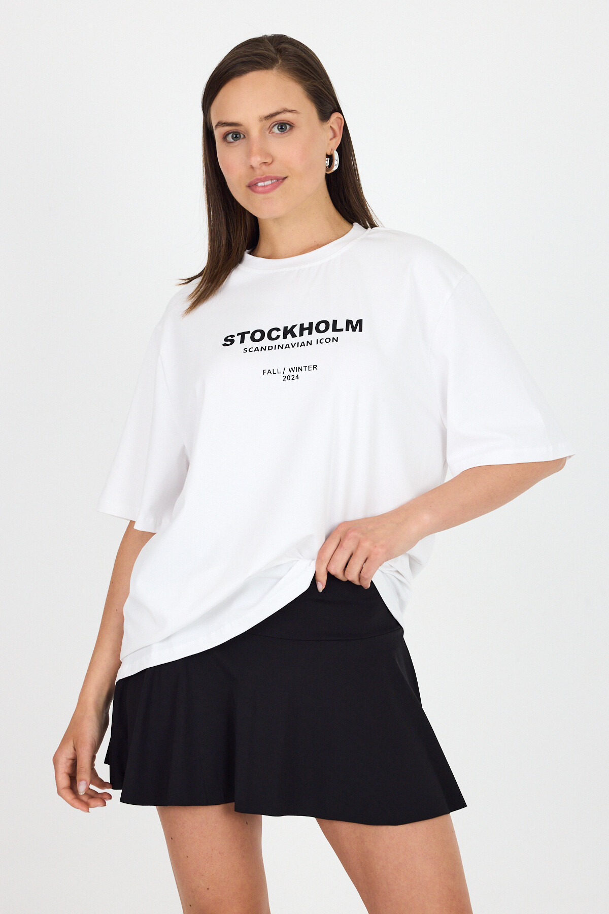 Beyaz Yazı Baskılı Bisiiklet Yaka Oversize Tişört 6056 