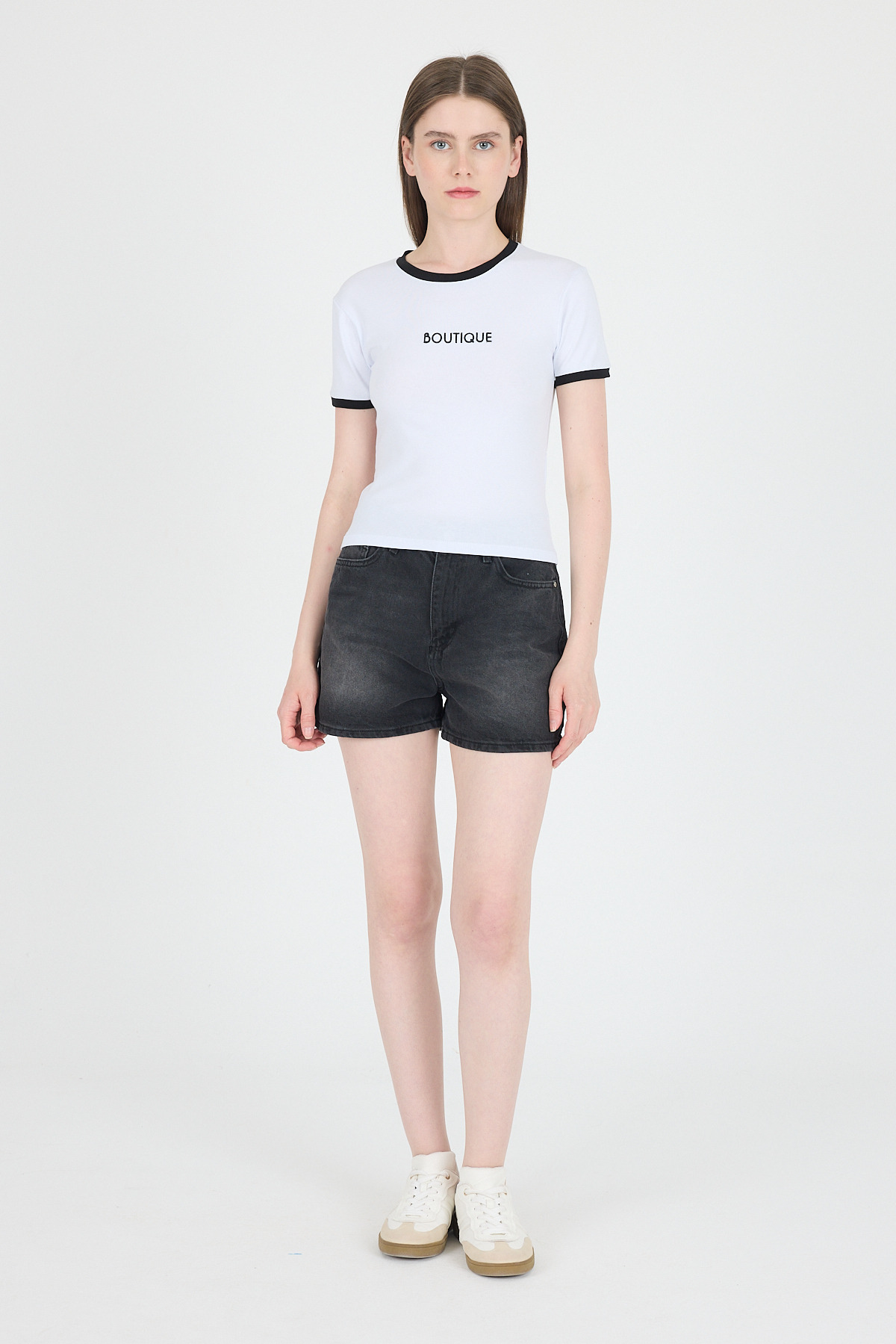 Beyaz Yazı Baskılı Biyeli Pamuklu Slim Fit Tişört 9192M - RAYS