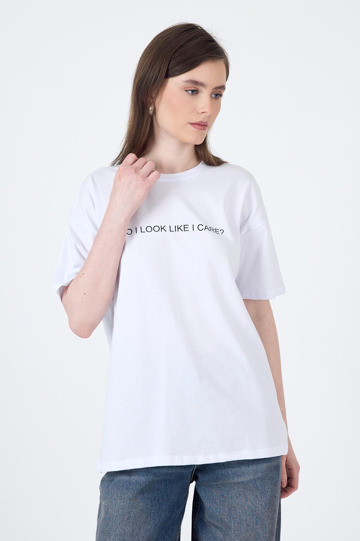 Beyaz Yazı Baskılı Oversize Pamuklu Tişört 2150-5M - 8