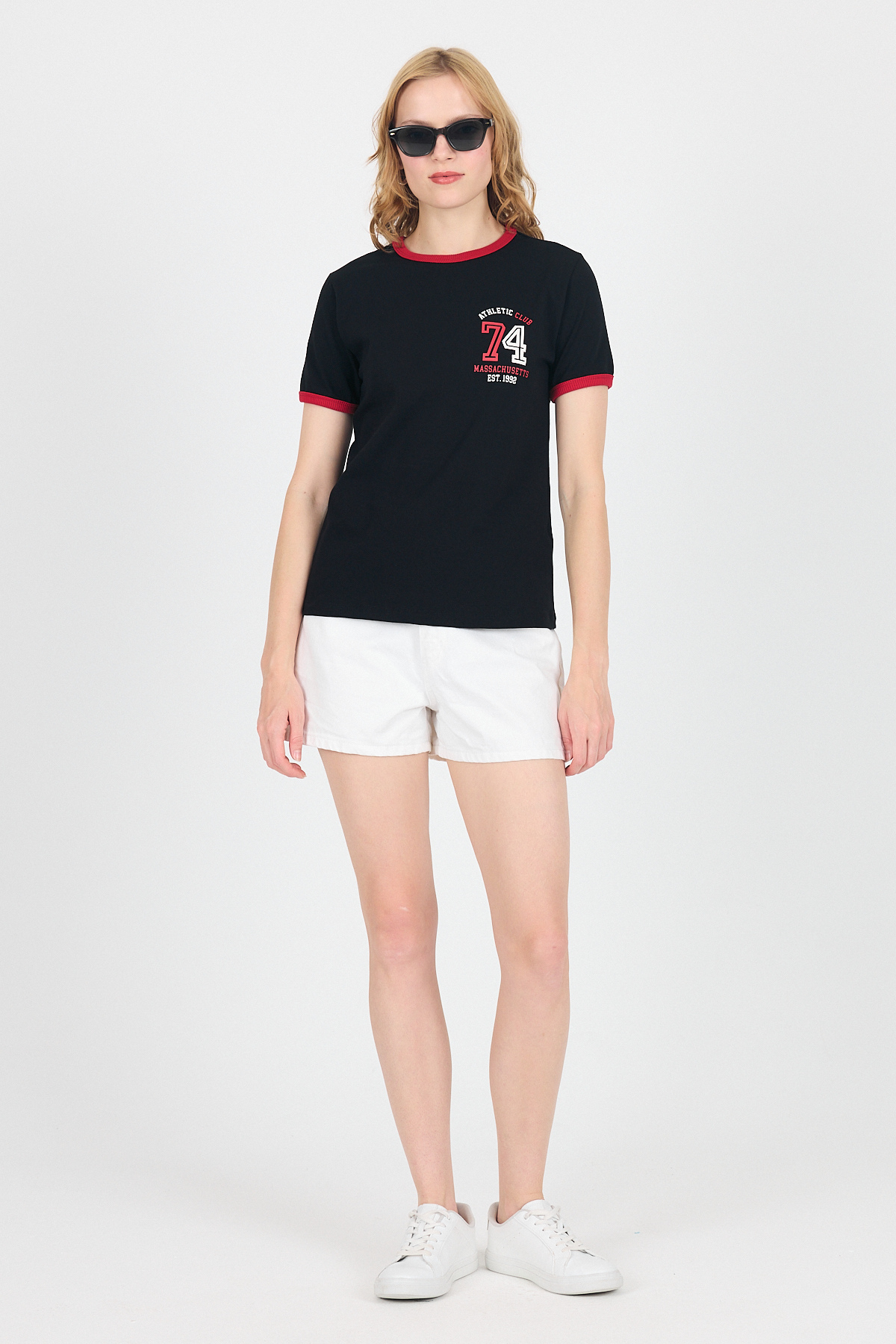 Beyaz Yazı Baskılı Regular Fit Ribana Detaylı Tişört 6325 - 3