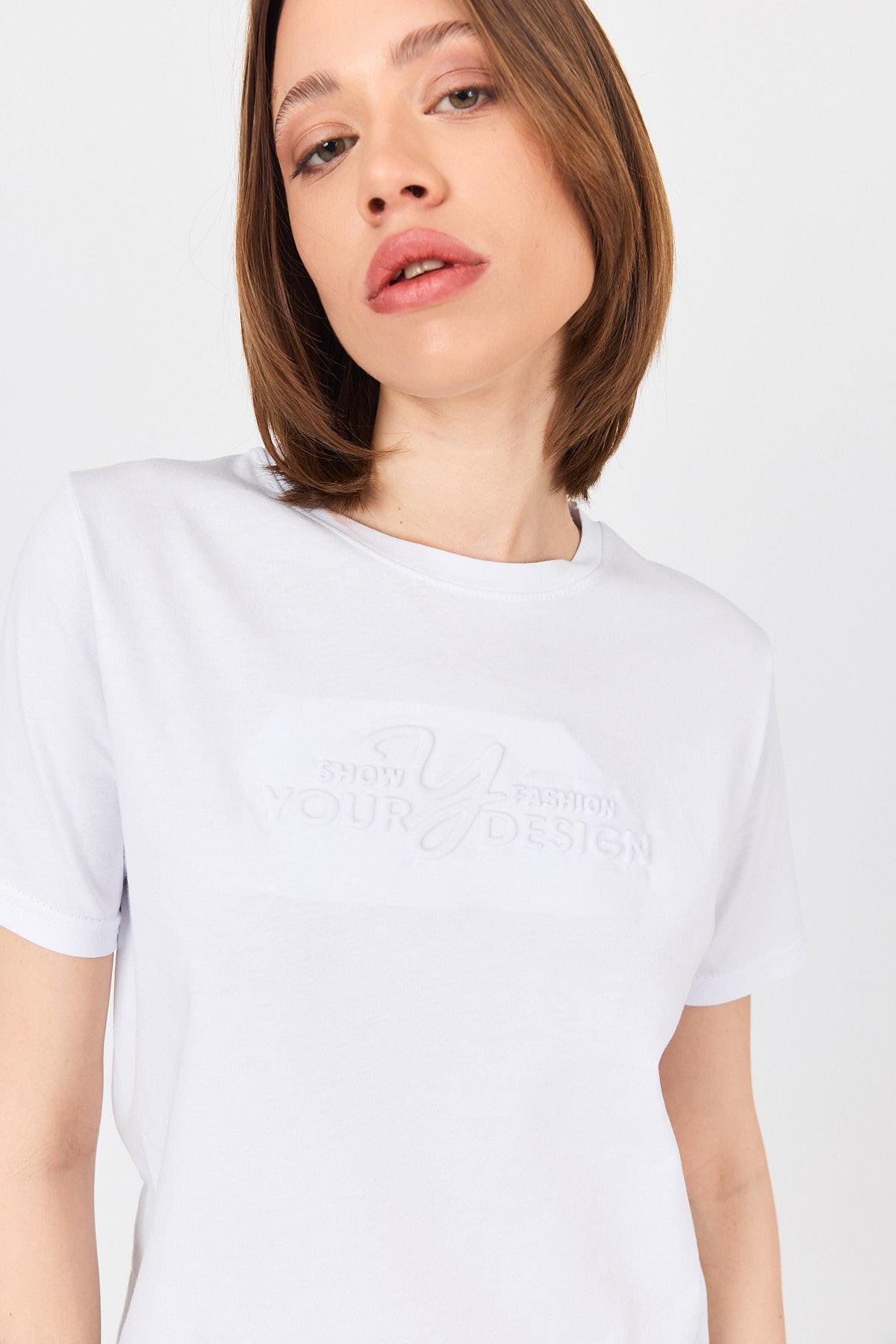 Beyaz Yazı Kabartmalı Tişört 25223 - RAYS