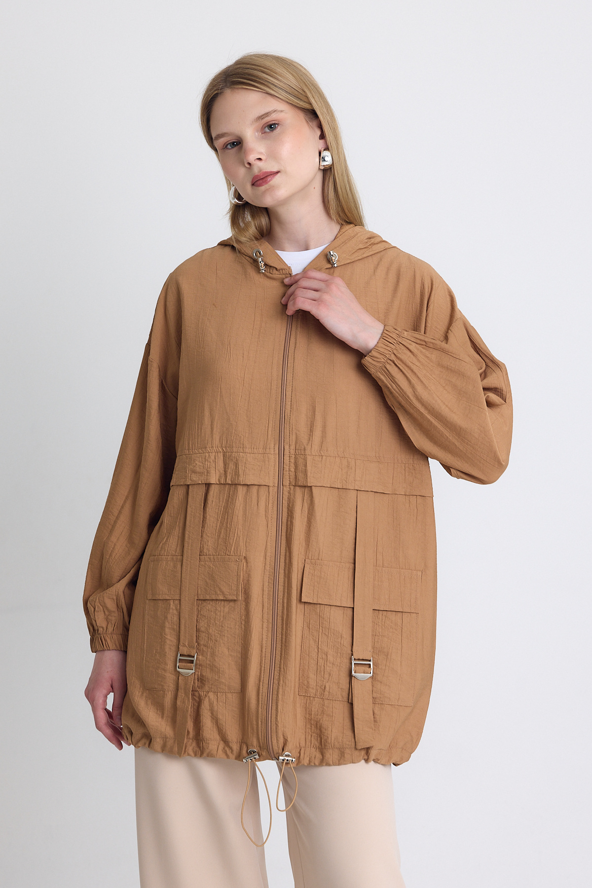 Bisküvi Kapüşonlu Cepli Fermuarlı Kap 4572A - RAYS