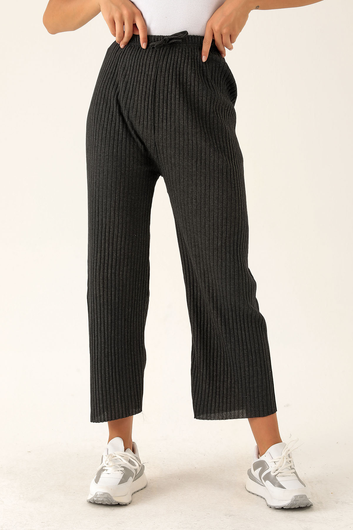 Bol Paça Bayan Pantolon - 2064 Antrasit - 4