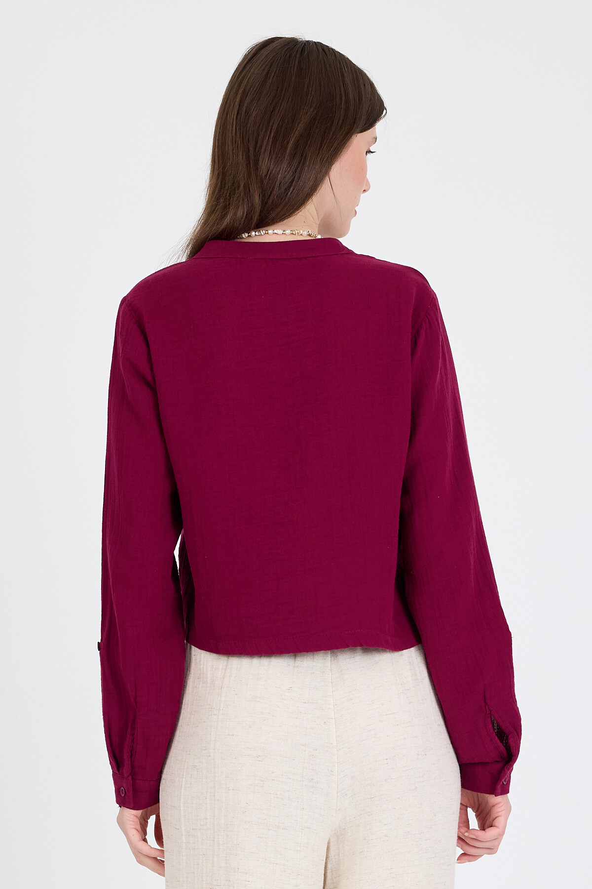 Bordo %100 Pamuk Keten Görünümlü Hakim Yaka Crop Gömlek 4702A - 5