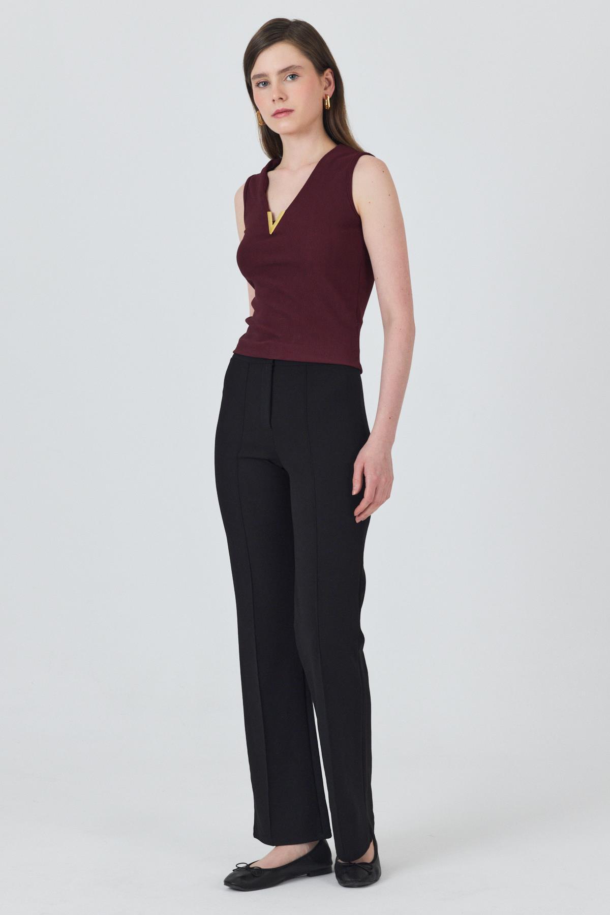 Bordo Aksesuar Detaylı Kolsuz Kadın Bluz 21545 - 6