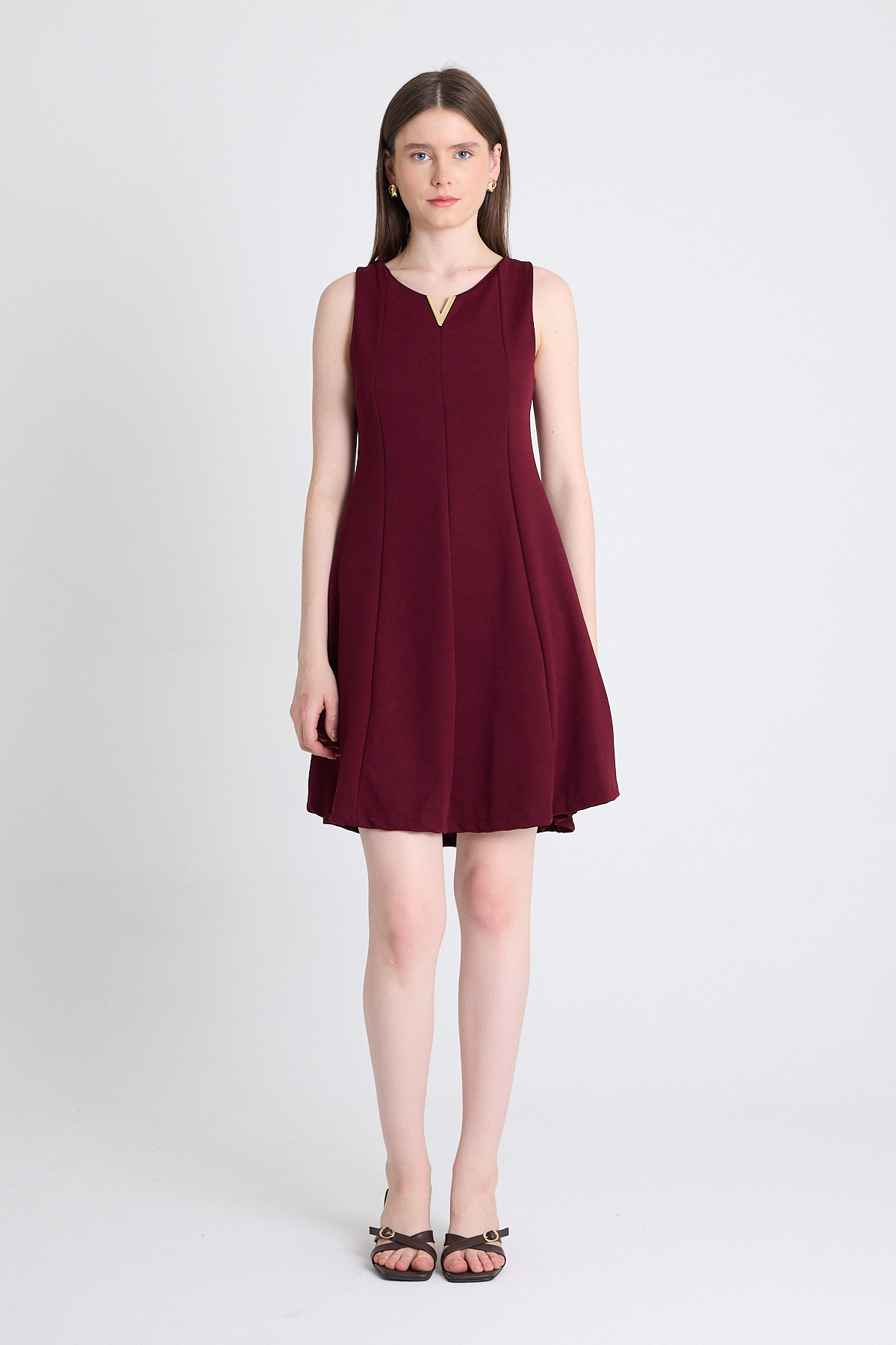 Bordo Aksesuar Detaylı Kolsuz Mini Elbise 2238 - RAYS