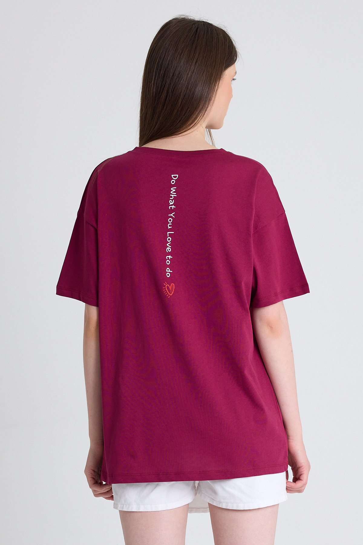 Bordo Arka Yazı Baskılı Kalpli %100 Pamuk Oversize Tişört 2150-33M - 5
