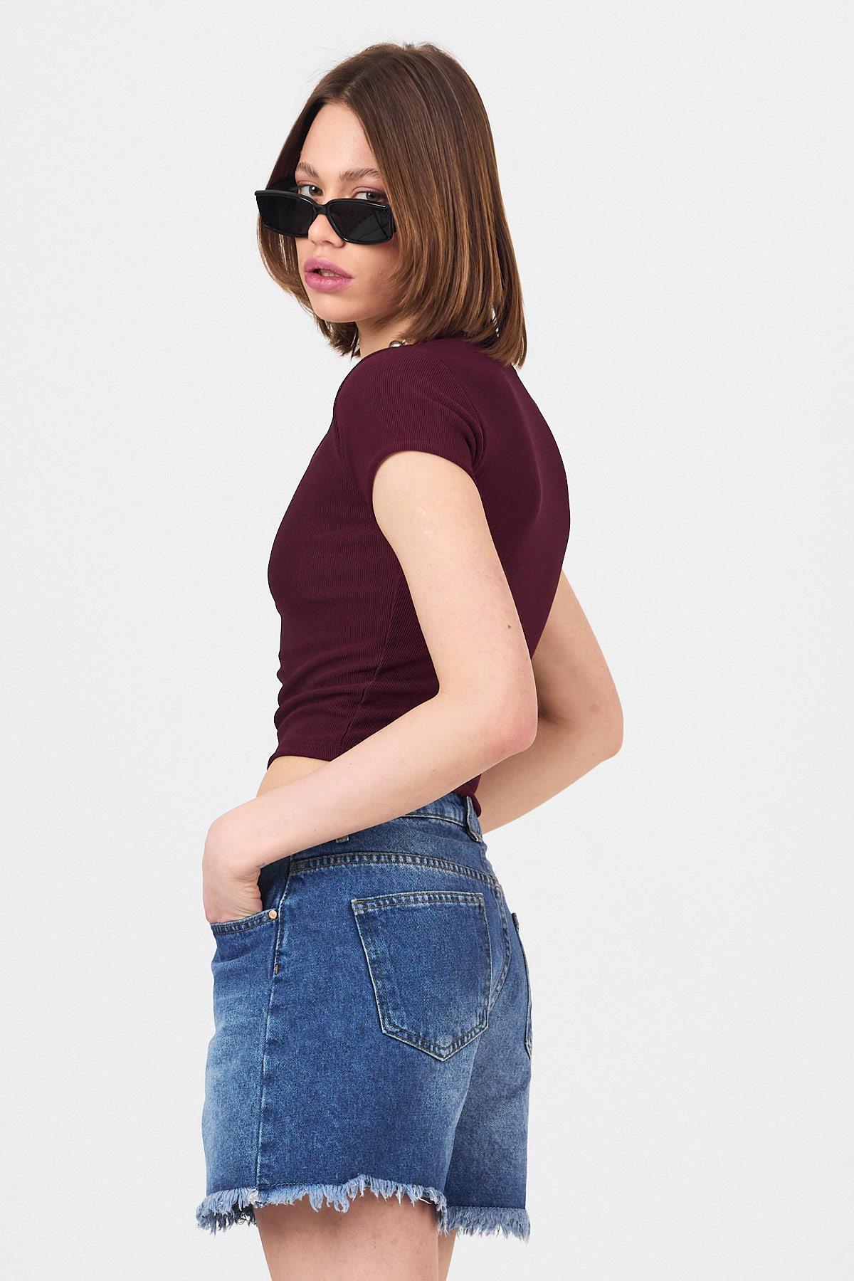 Bordo Dantel Yaka Fiyonk Detaylı Crop Tişört 2207 - 6