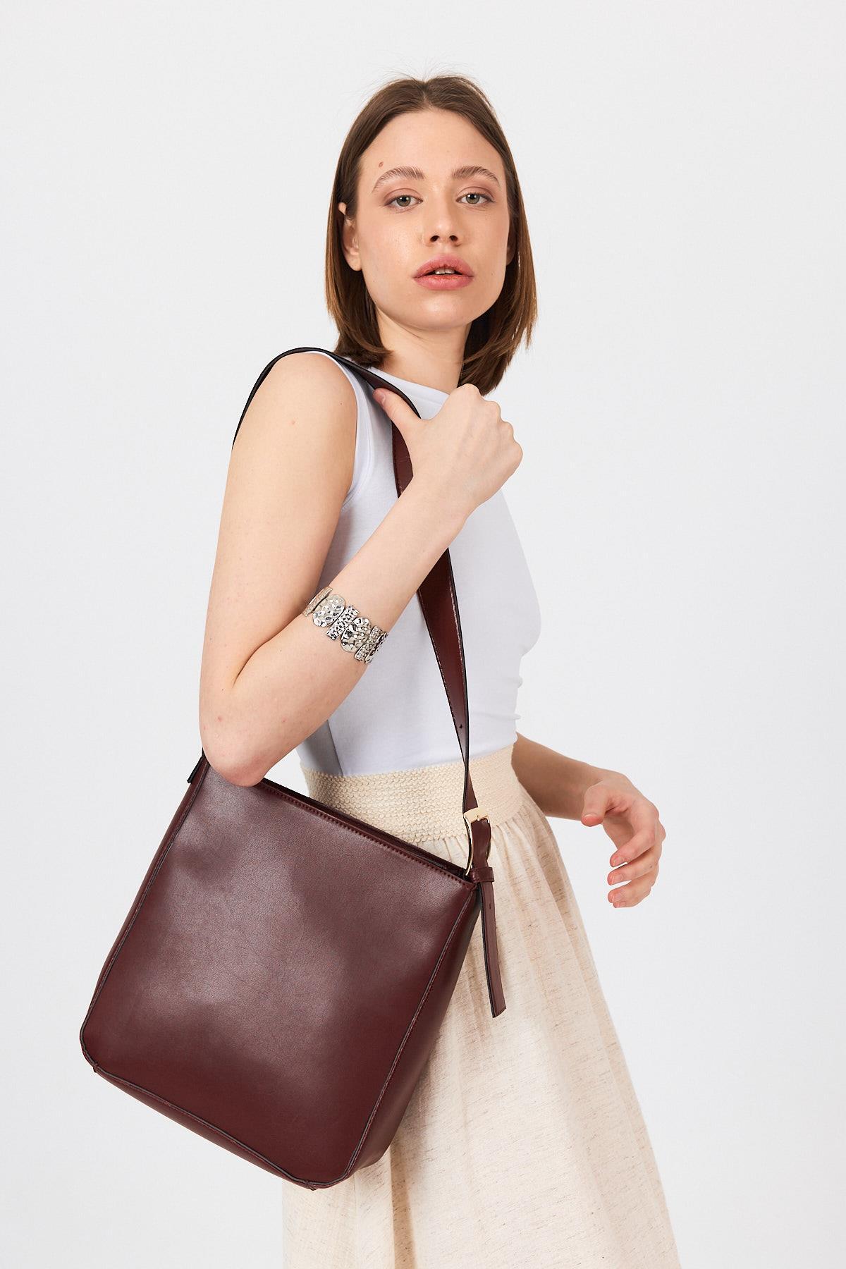 Bordo Fermuarlı Omuz Çantası 3026 