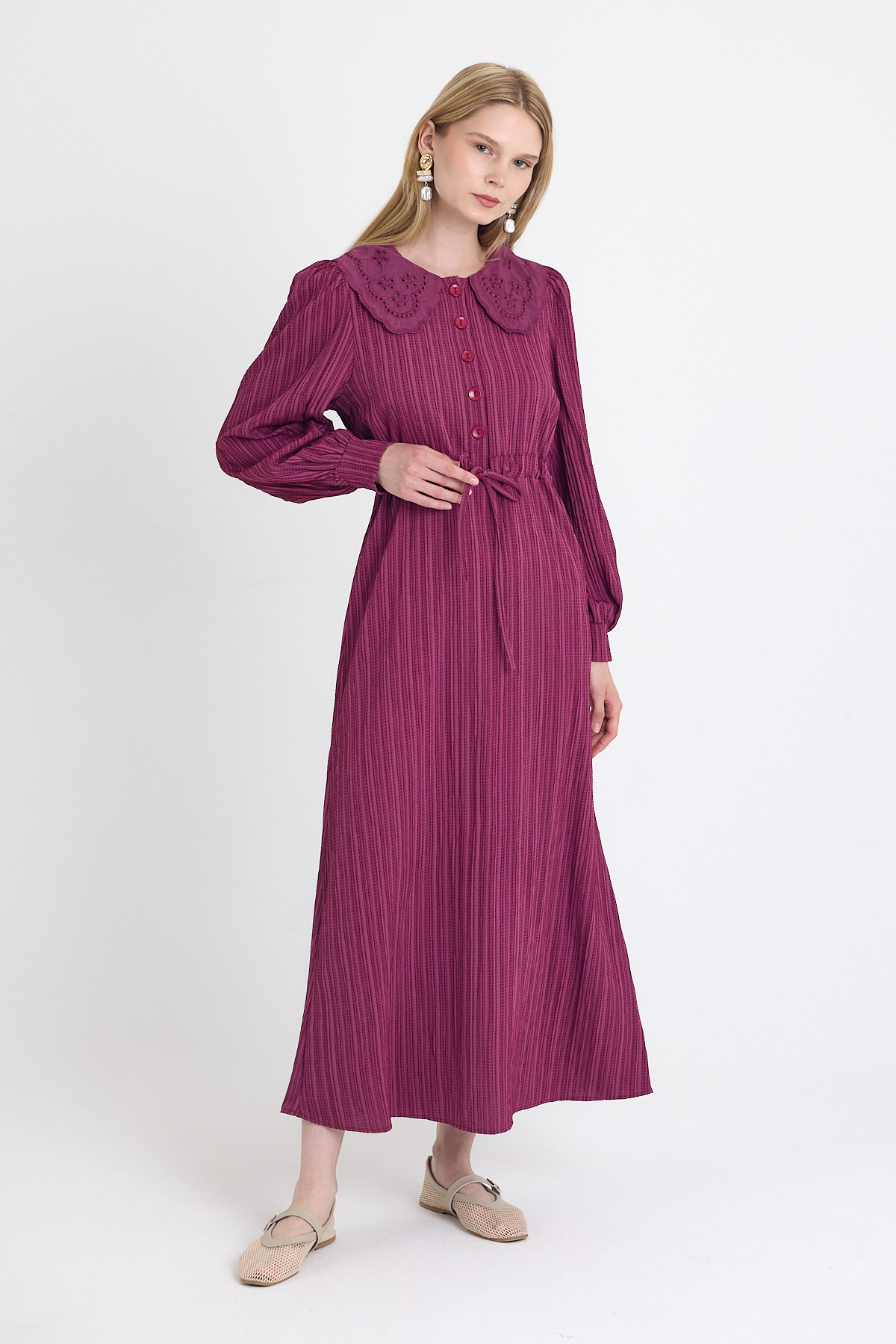 Bordo Fisto Detaylı Geniş Yaka Kuşaklı Çizgili Elbise 4330A 