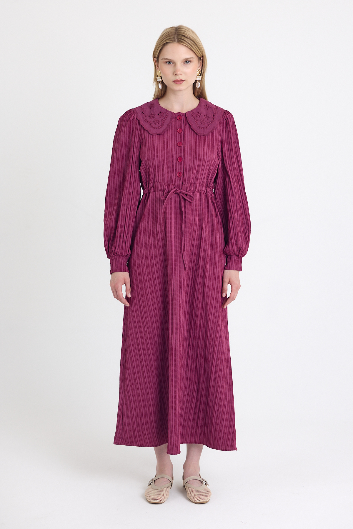 Bordo Fisto Detaylı Geniş Yaka Kuşaklı Çizgili Elbise 4330A - 2