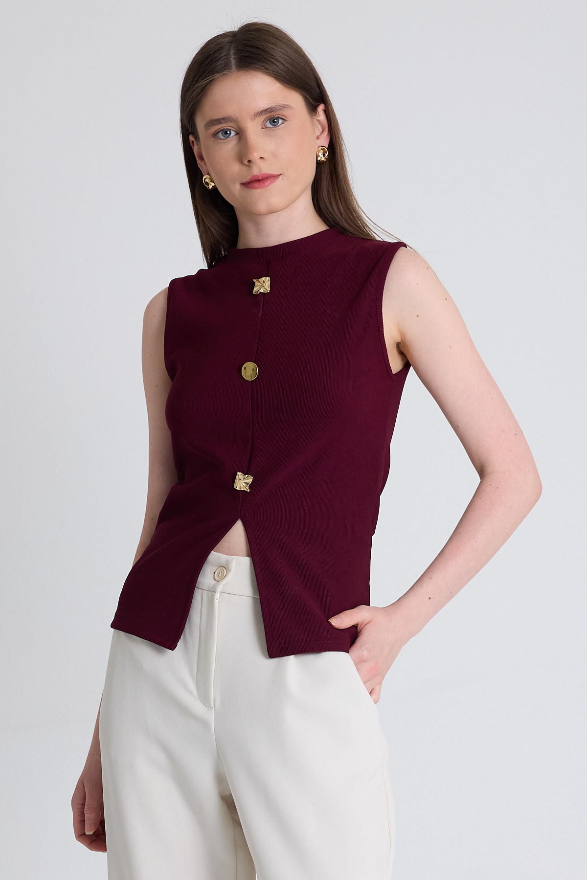 Bordo Gold Düğme Detaylı Kolsuz Bluz 2203 