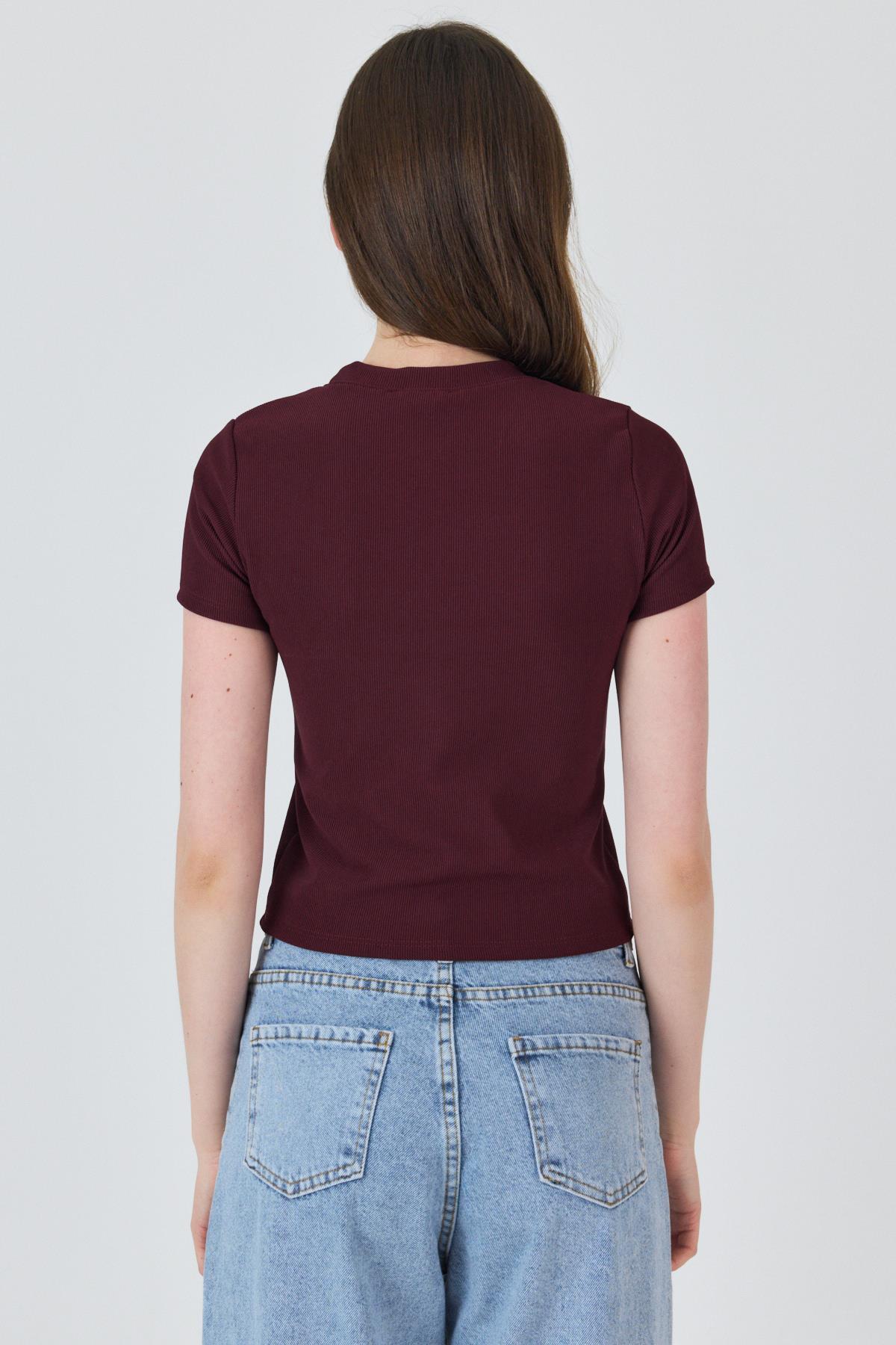 Bordo İnci Kurdele İşlemeli Crop Slim Fit Tişört 2229 - RAYS