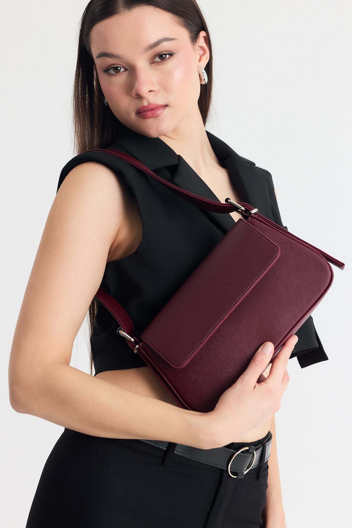 Bordo Kapak Detay Omuz Çantası 3005 