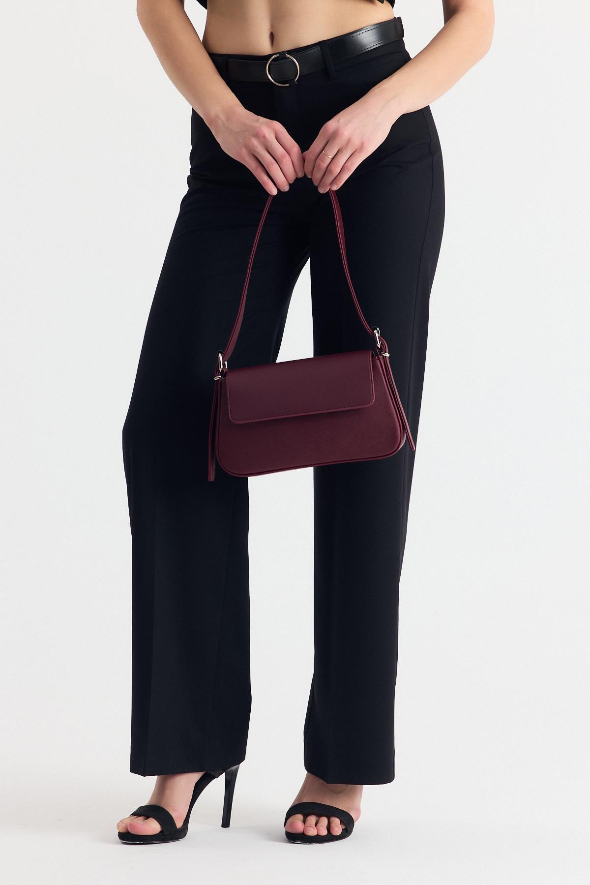 Bordo Kapak Detay Omuz Çantası 3005 - 8