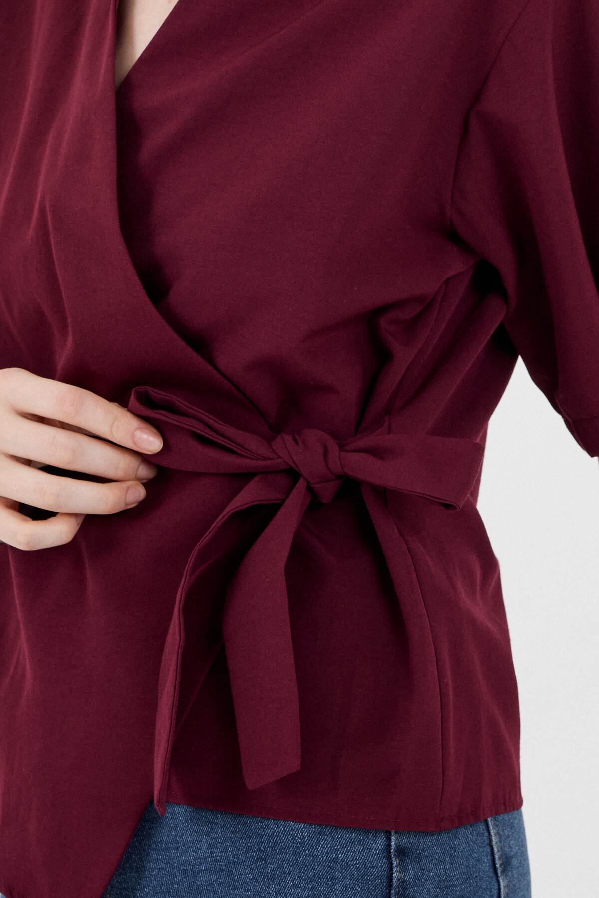 Bordo Kısa Kol Yan Bağlama Detaylı Bluz 8095A - 4