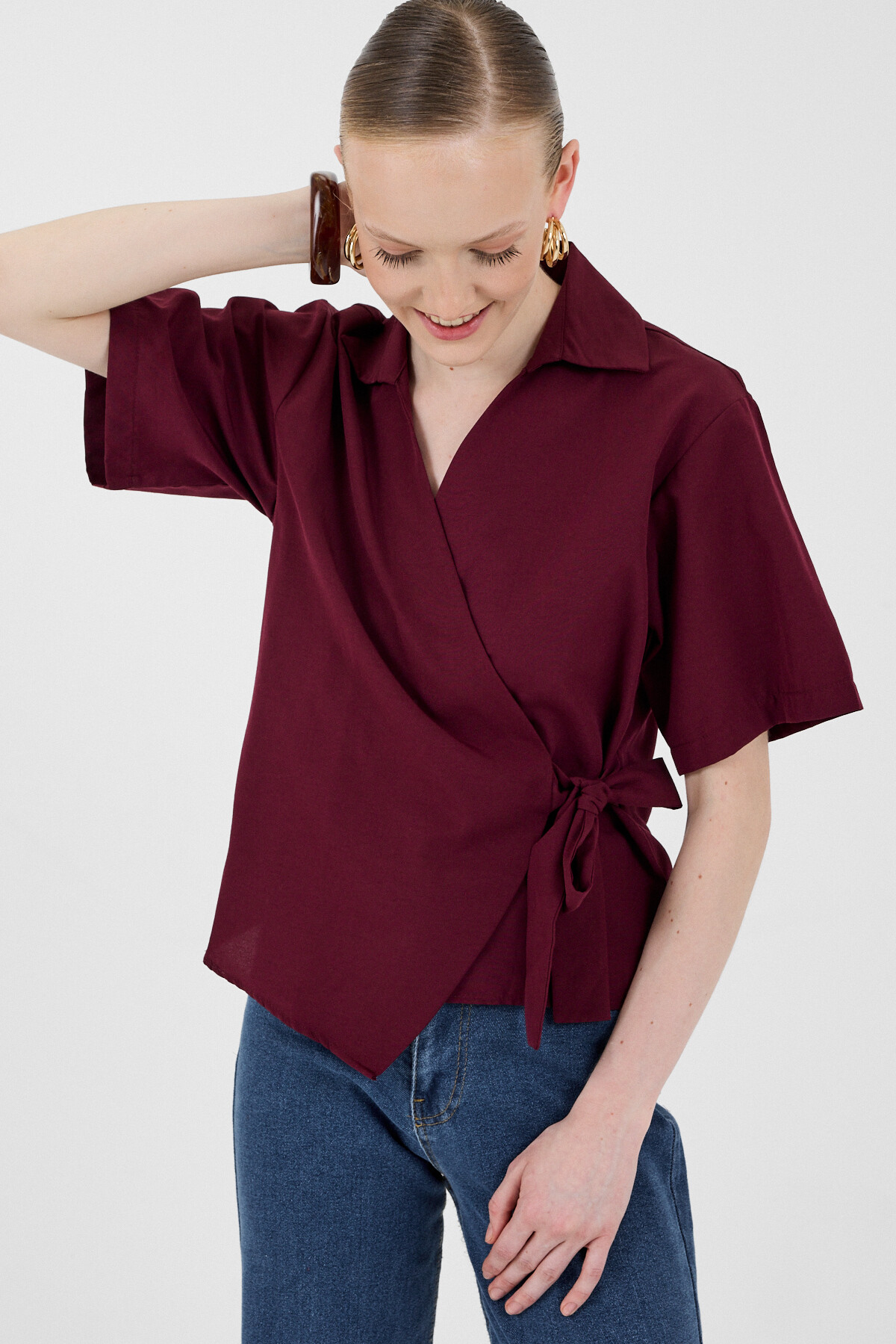 Bordo Kısa Kol Yan Bağlama Detaylı Bluz 8095A - 6