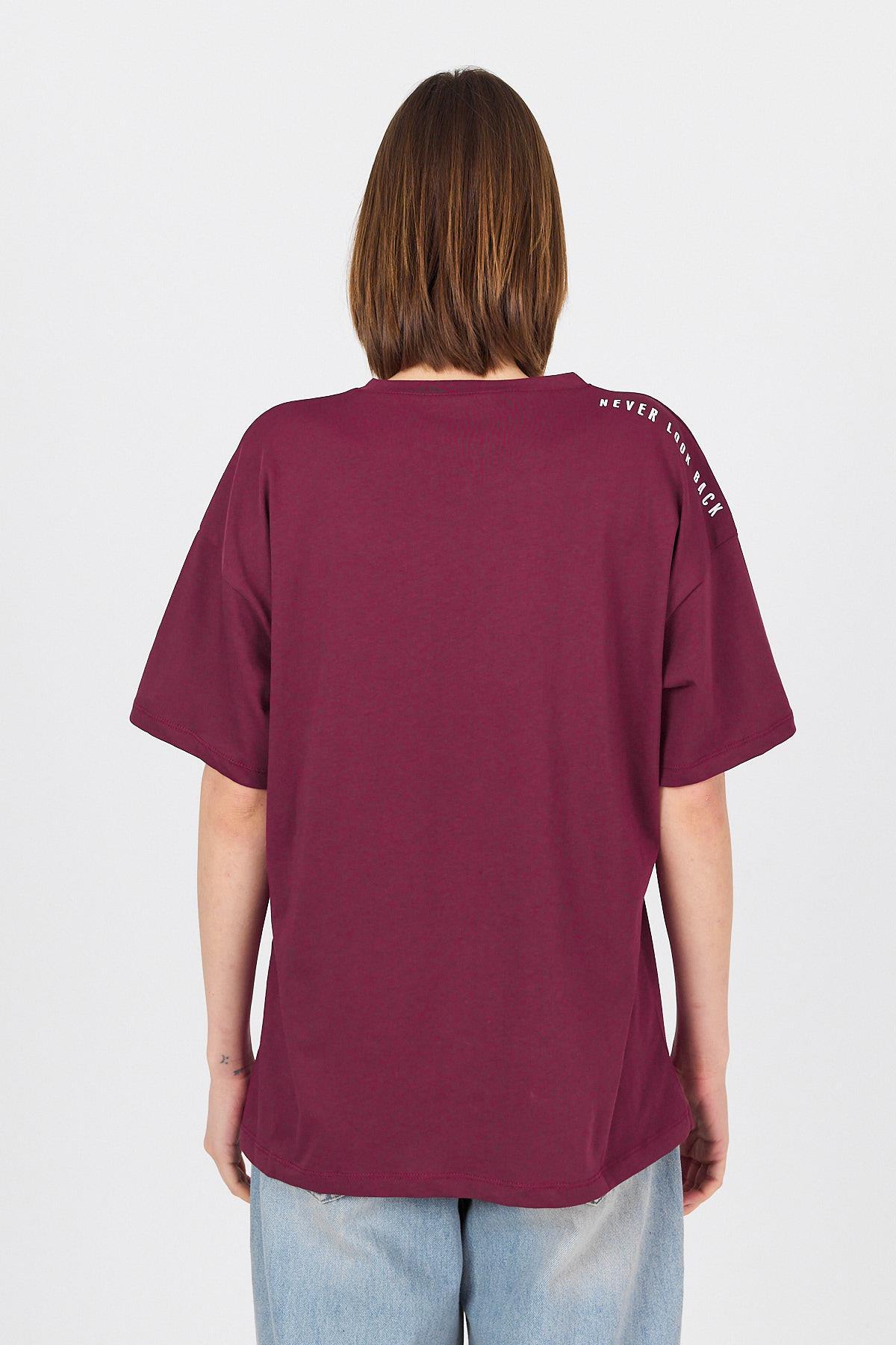 Bordo Omuz Yazı Baskılı %100 Pamuk Oversize Tişört 2150-30M - 5