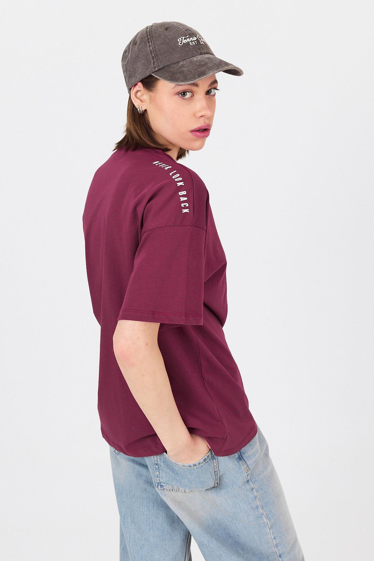 Bordo Omuz Yazı Baskılı %100 Pamuk Oversize Tişört 2150-30M - 7