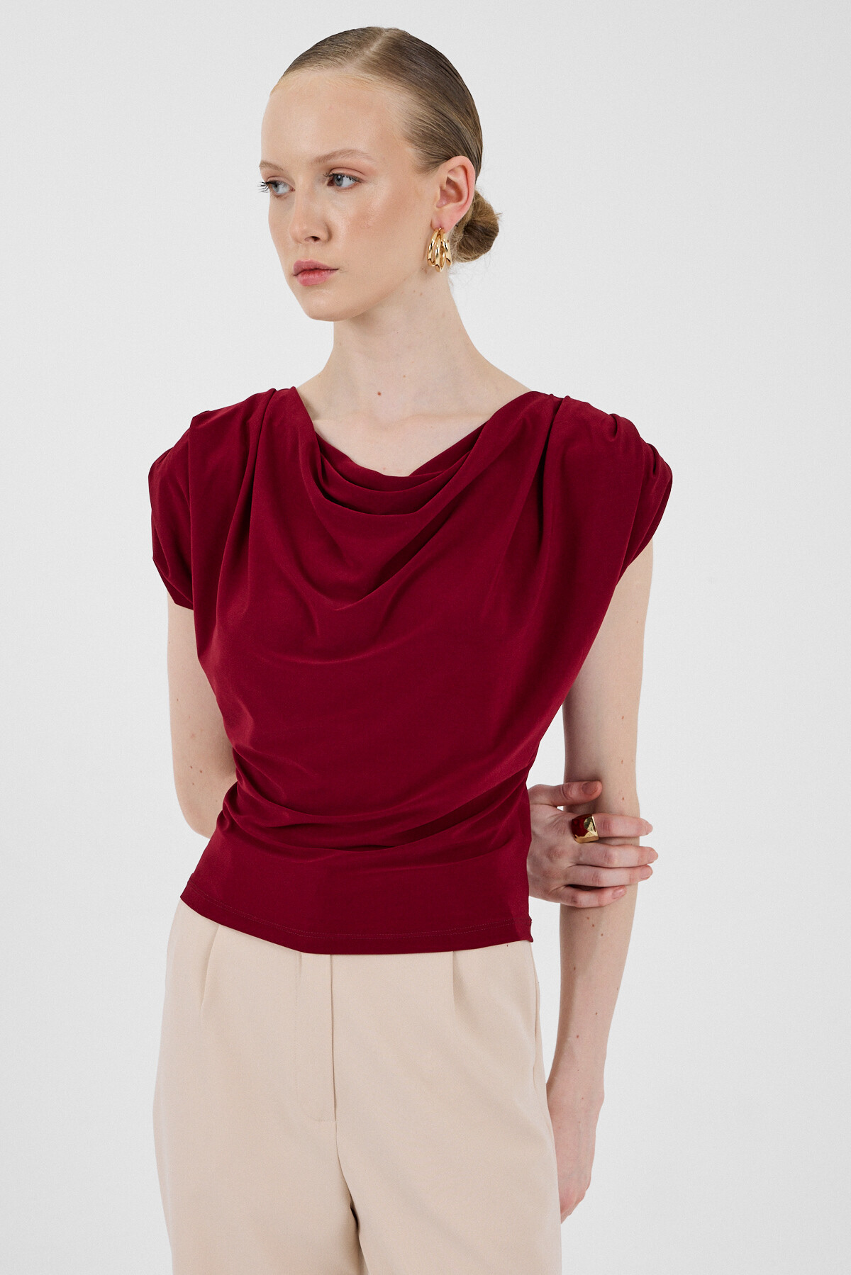 Bordo Vatkalı Degaje Yaka Bluz 2509 - 4