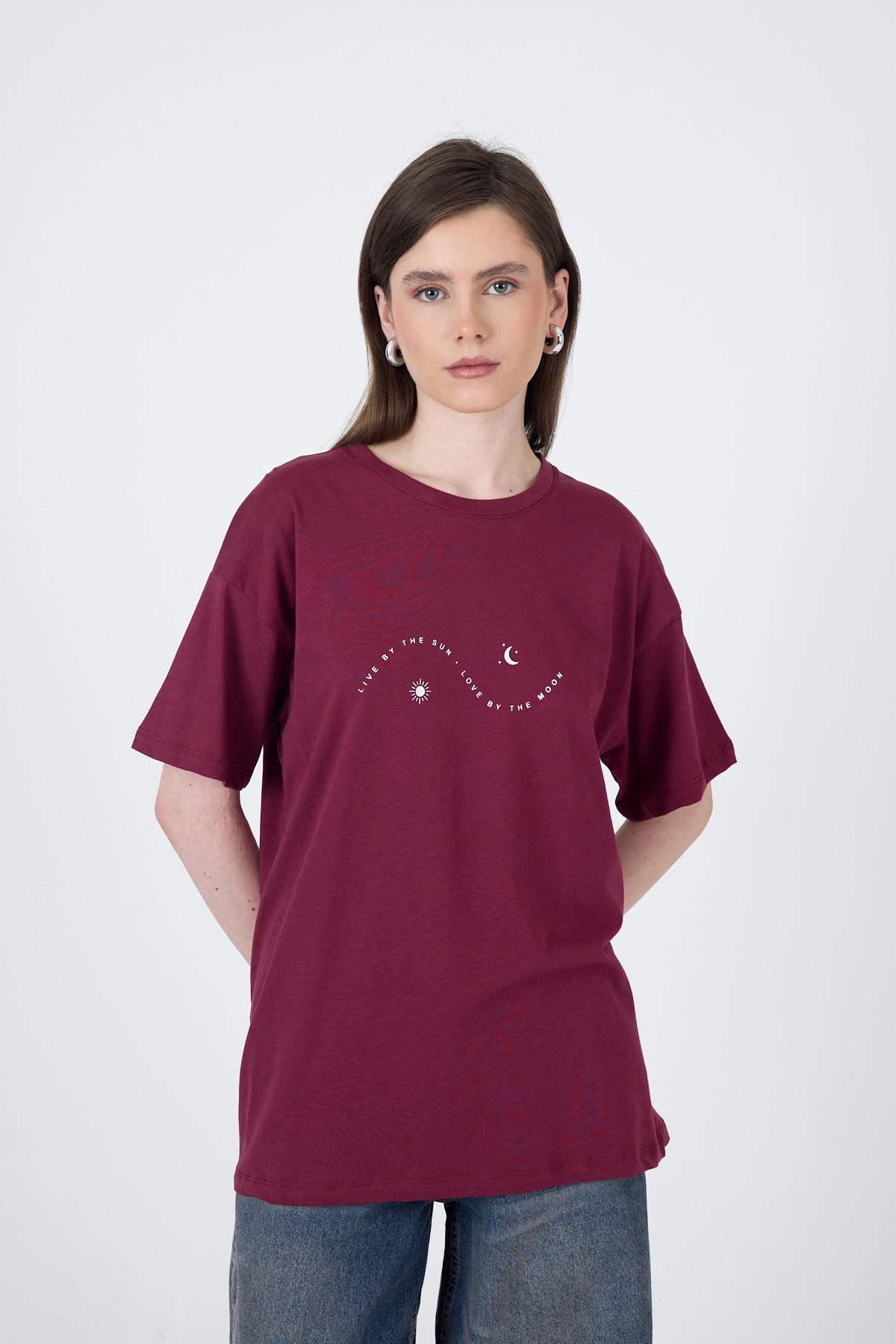 Bordo Yazı Baskılı Oversize Pamuklu Tişört 2150-32M - 1