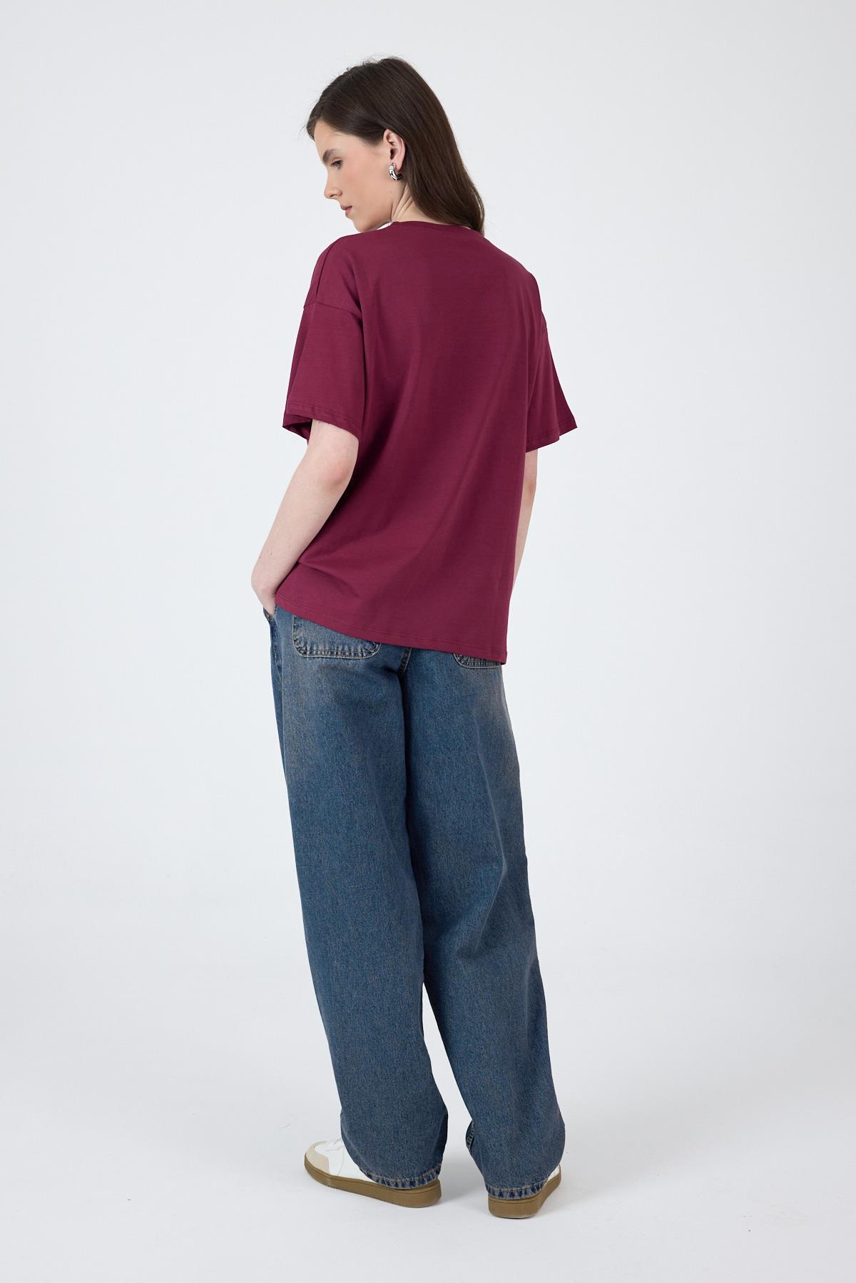 Bordo Yazı Baskılı Pamuklu Oversize Tişört 2150-3M - 5