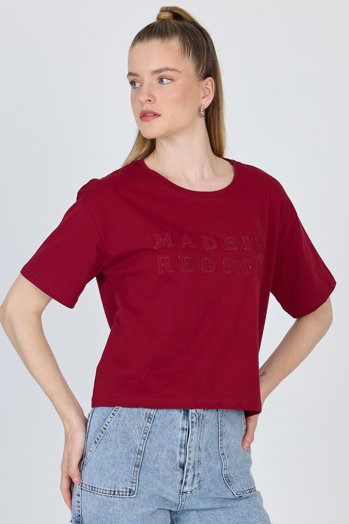 Bordo Yazı Nakışlı Crop Tişört 25259 - 3
