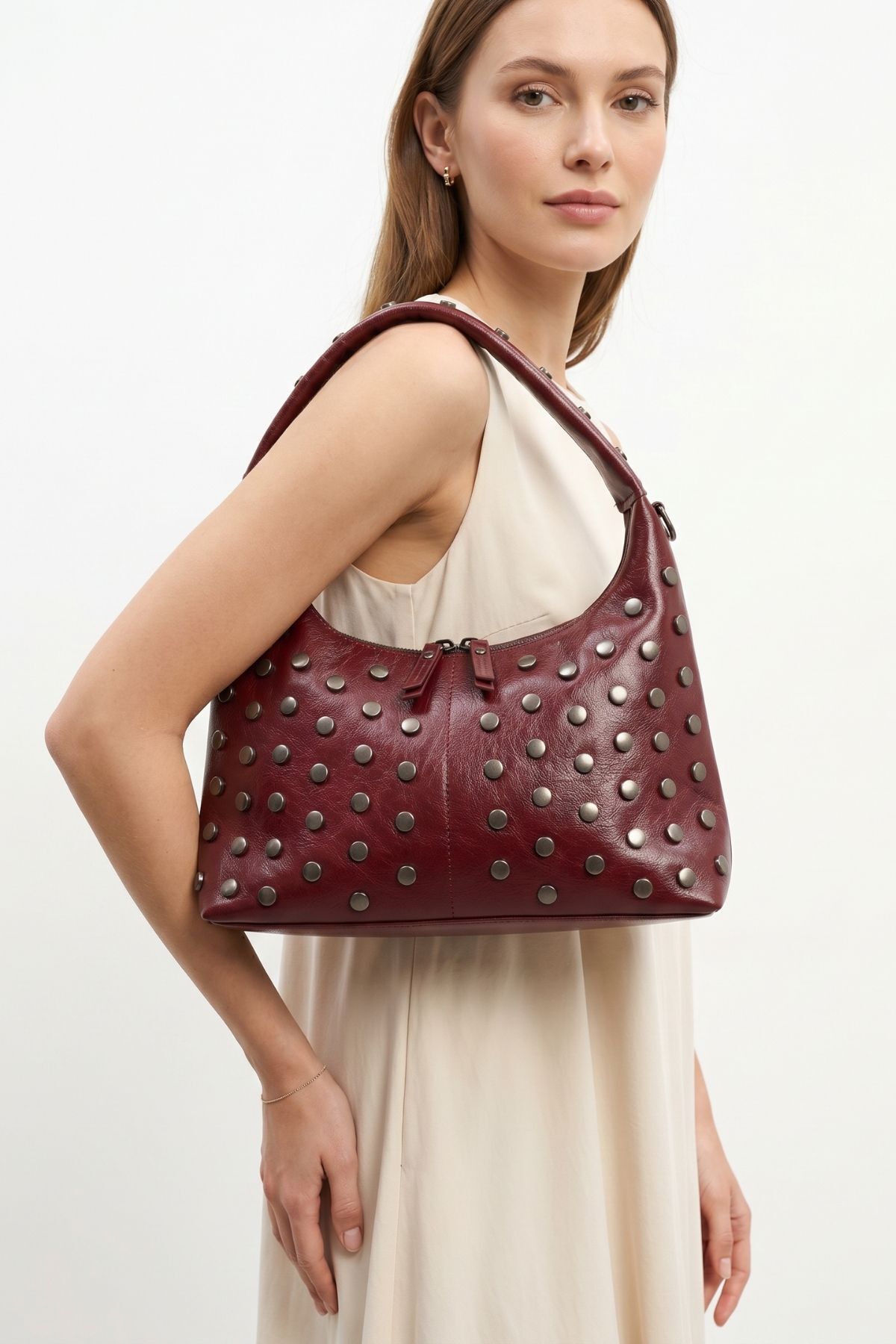 Bordo Zımba Detay Oval Çanta 9232 - 1