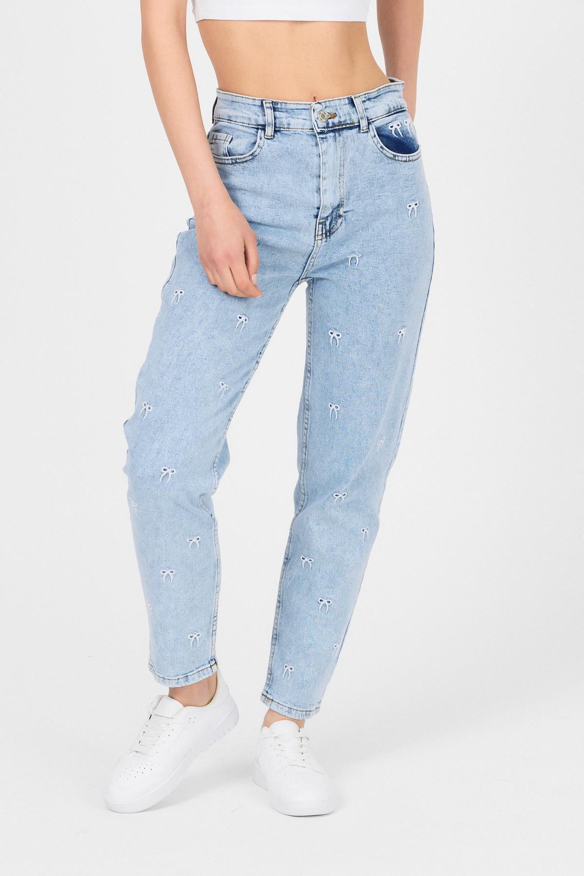 Buzkar Fiyonk İşlemeli Boyfriend Jean 2229 - 2