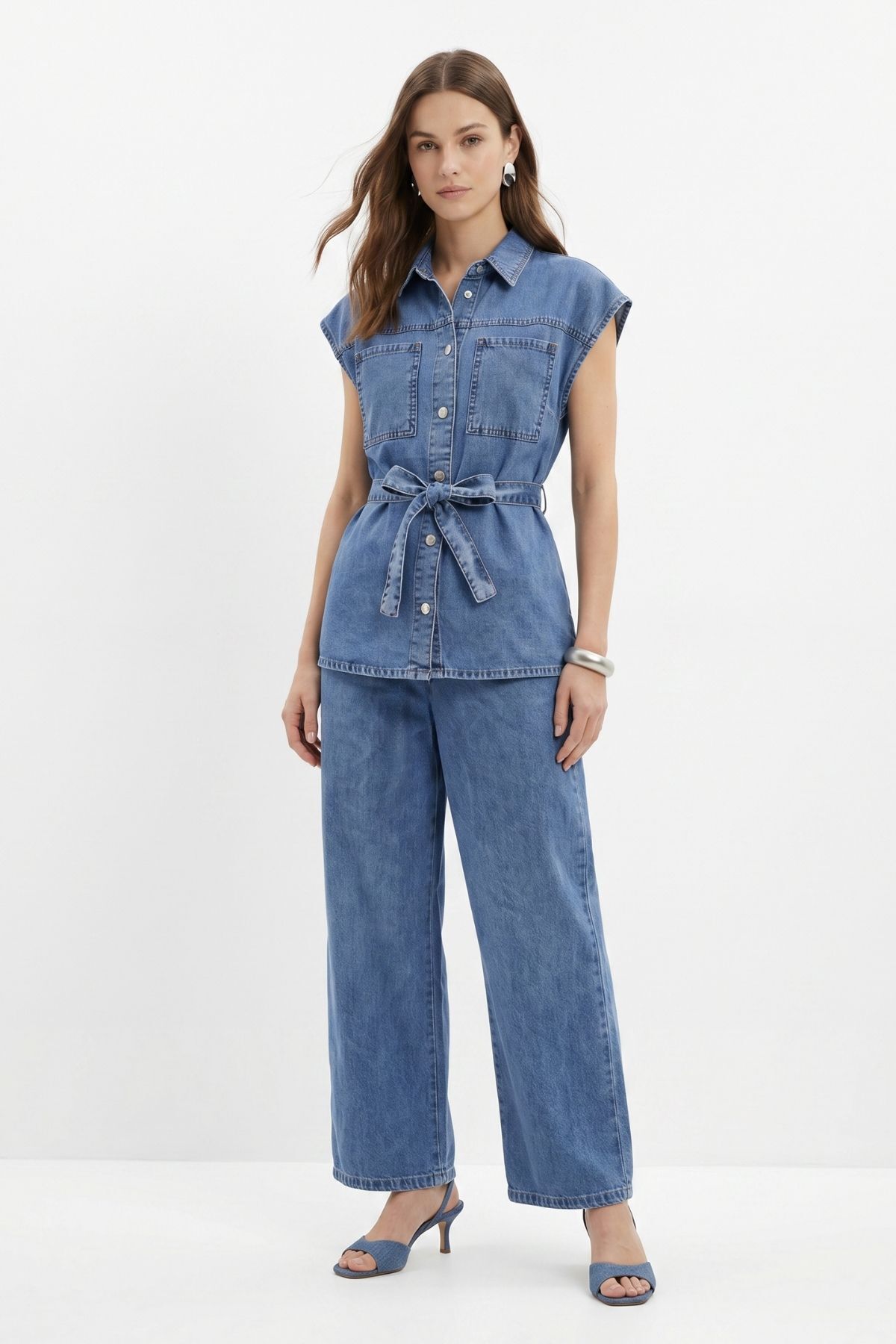 Buzkar Kuşaklı Sıfır Kol Jean Ceket Pantolon Takım 002 - 1