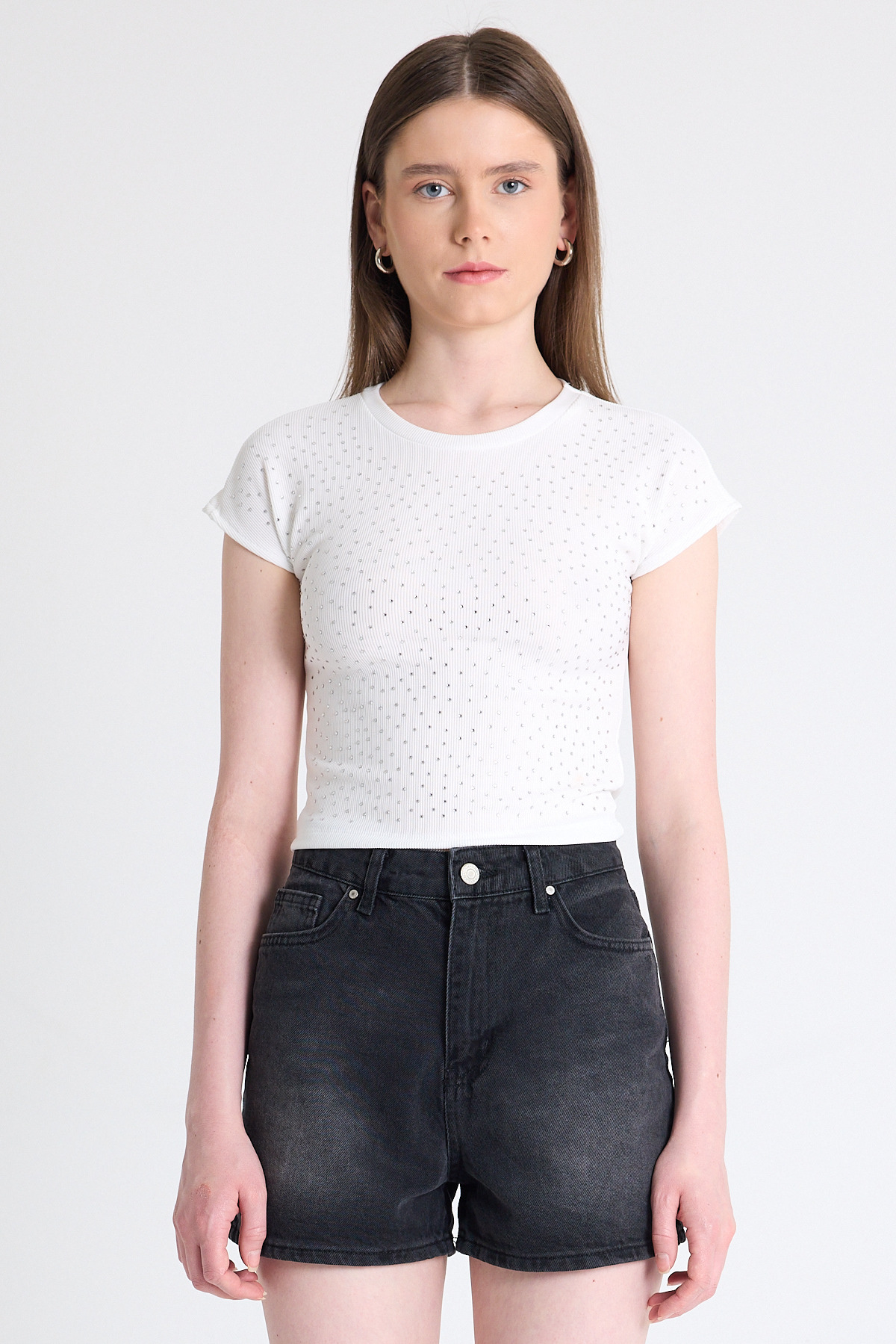 Byeaz Taş Detaylı Slim Fit Crop Tişört 9207M - RAYS