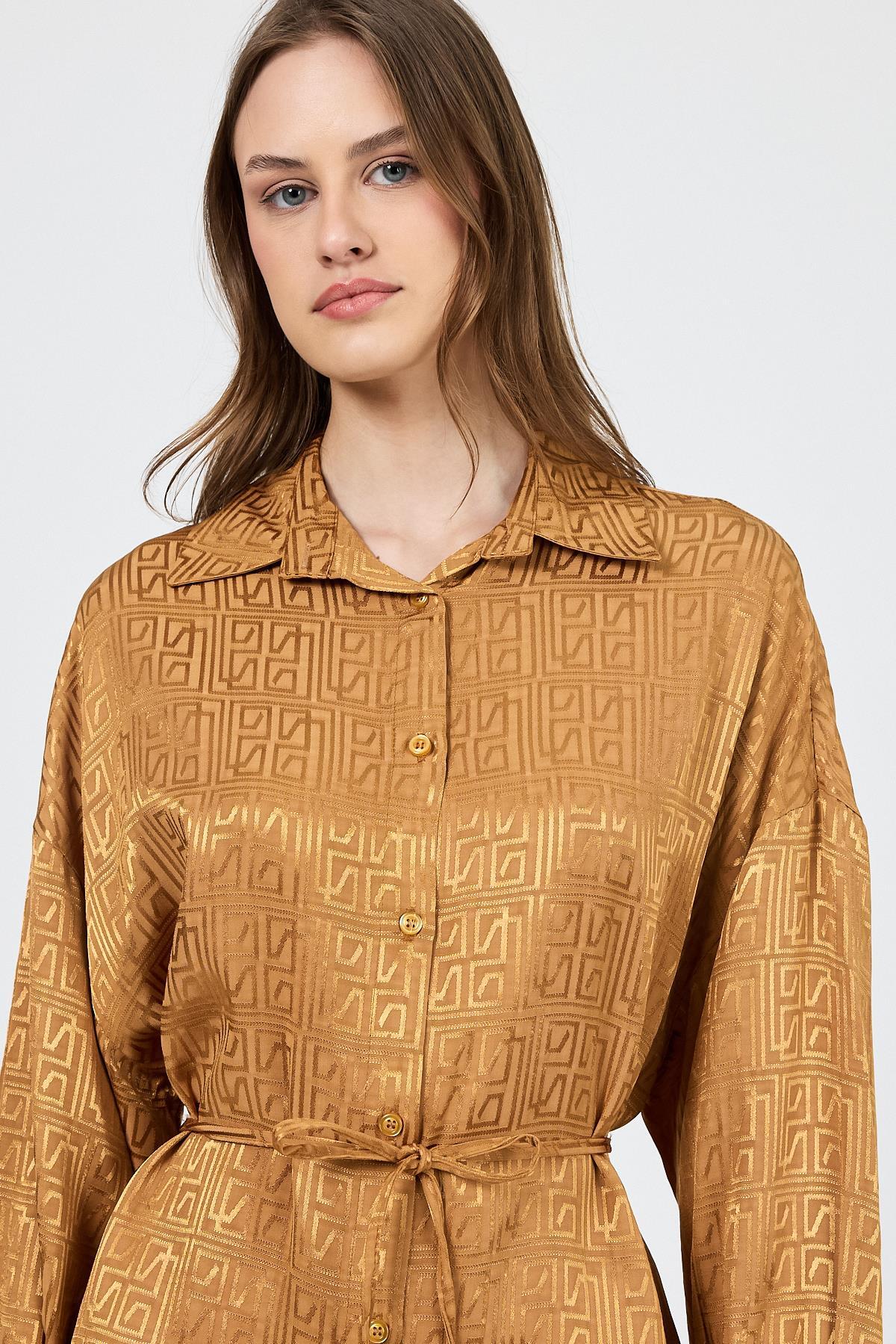 Camel Desenli Saten Görünümlü İp Bağlama Detaylı Gömlek 4293A - 4