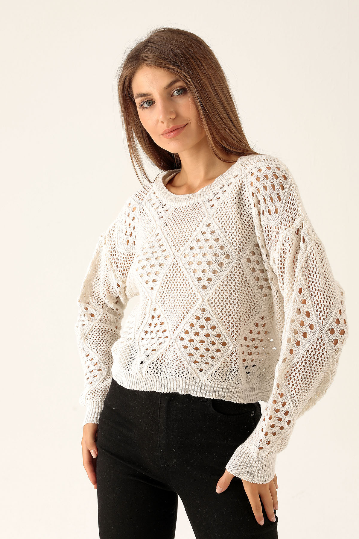 Delikli Bayan Kazak - 1528 Taş 