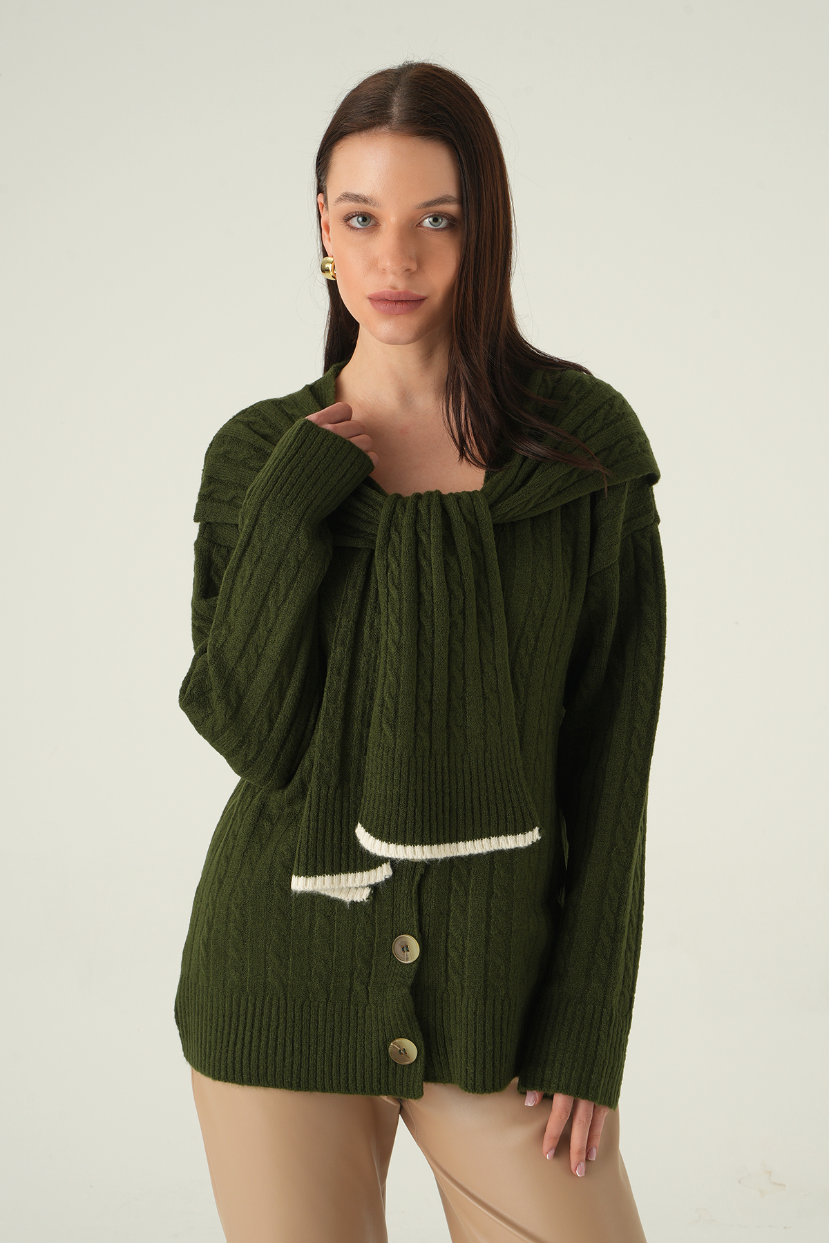 Düğmeli Örgülü Hırka Haki 2470 - 7