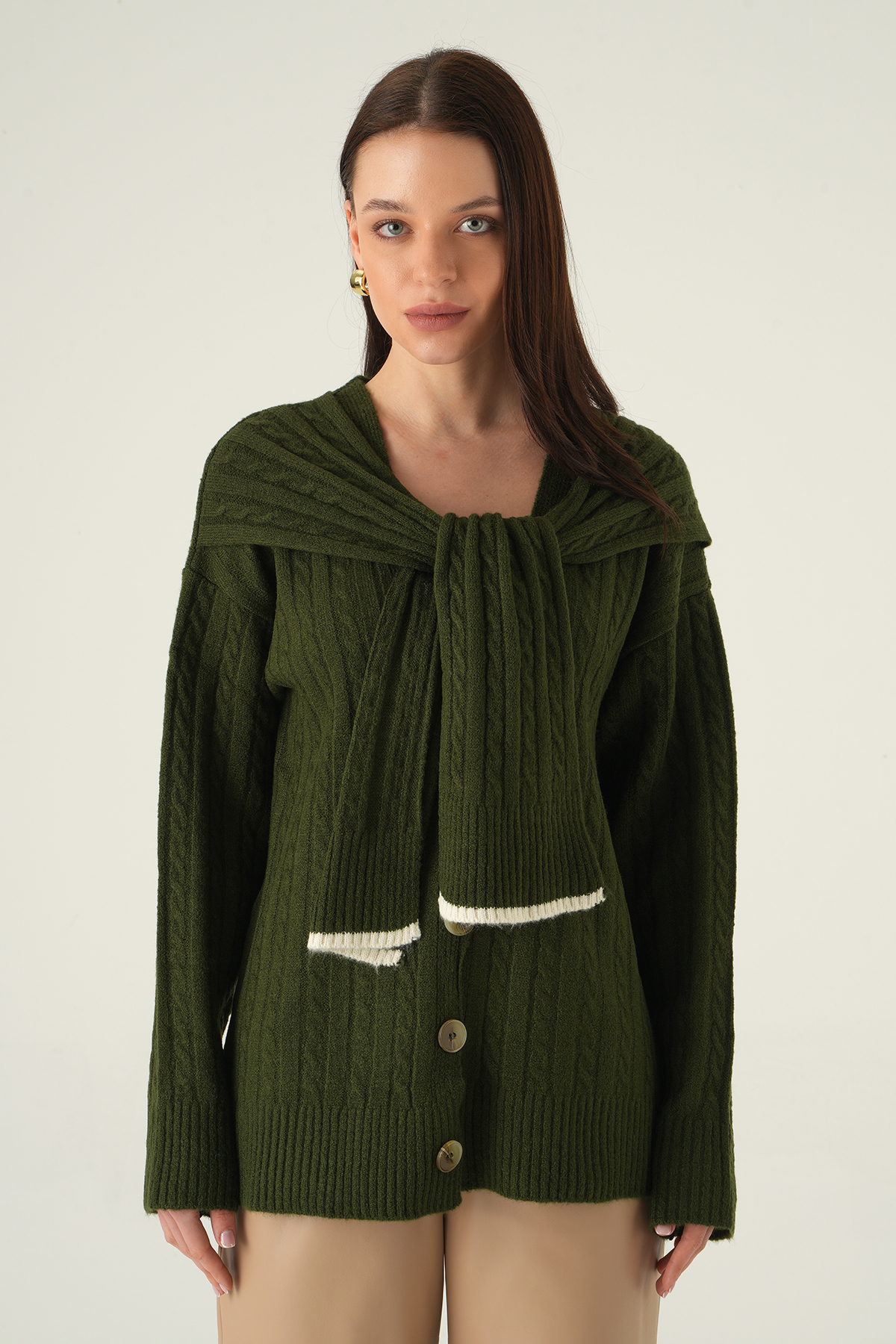 Düğmeli Örgülü Hırka Haki 2470 - 6