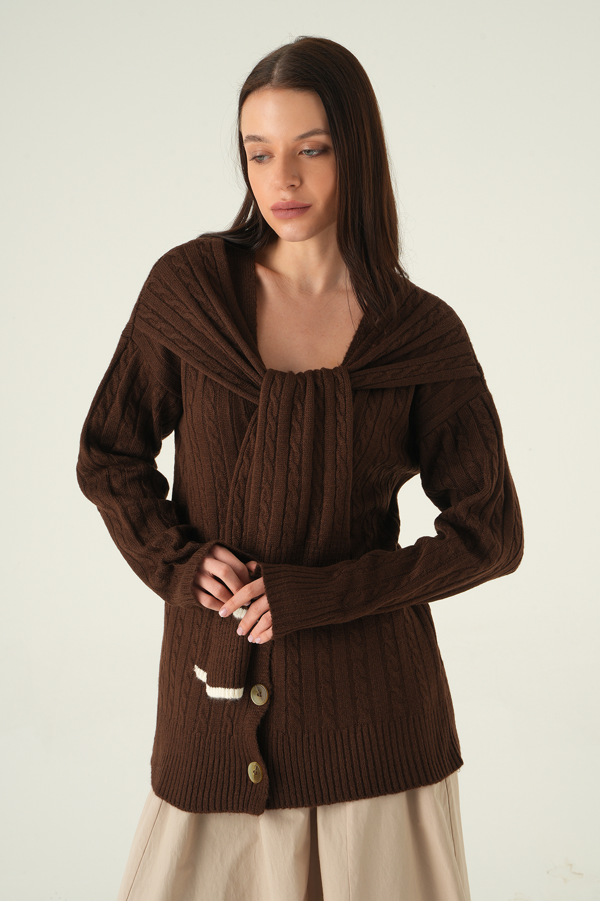 Düğmeli Örgülü Hırka Kahve 2470 - 6