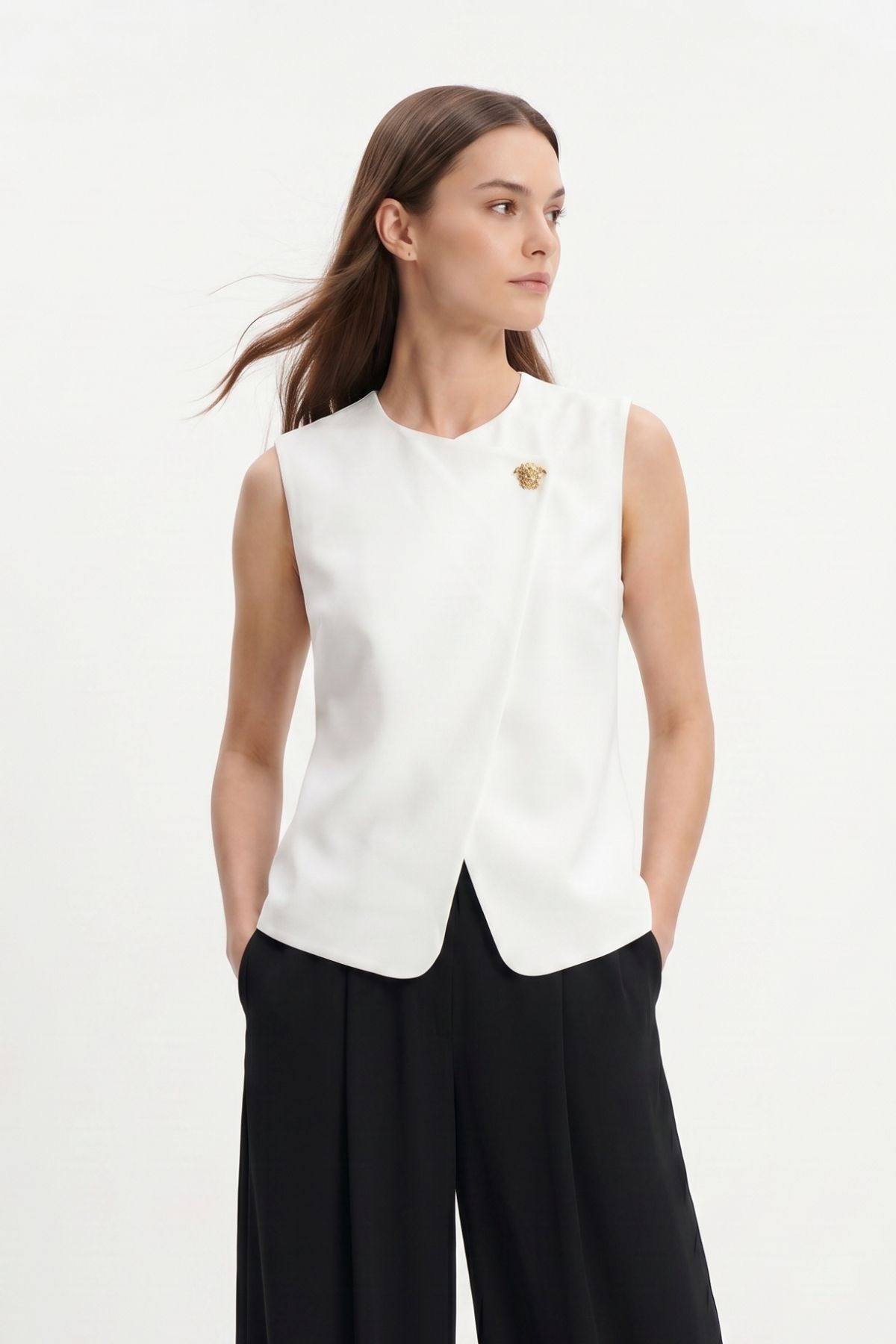 Ekru Aksesuar Detaylı Yelek 8371A 