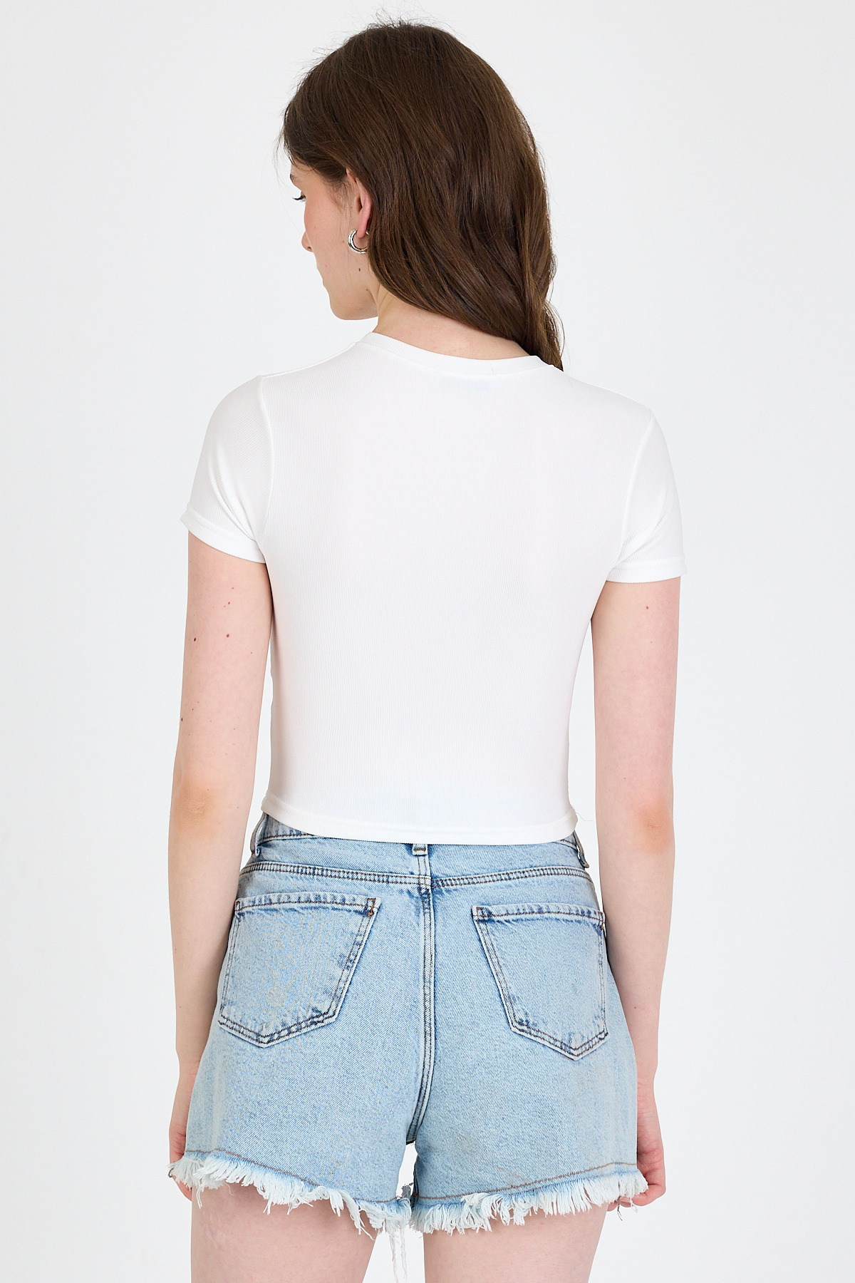 Ekru Bisiklet Yaka Taş İşleme Detaylı Slim Fit Crop Tişört 1149 - 5