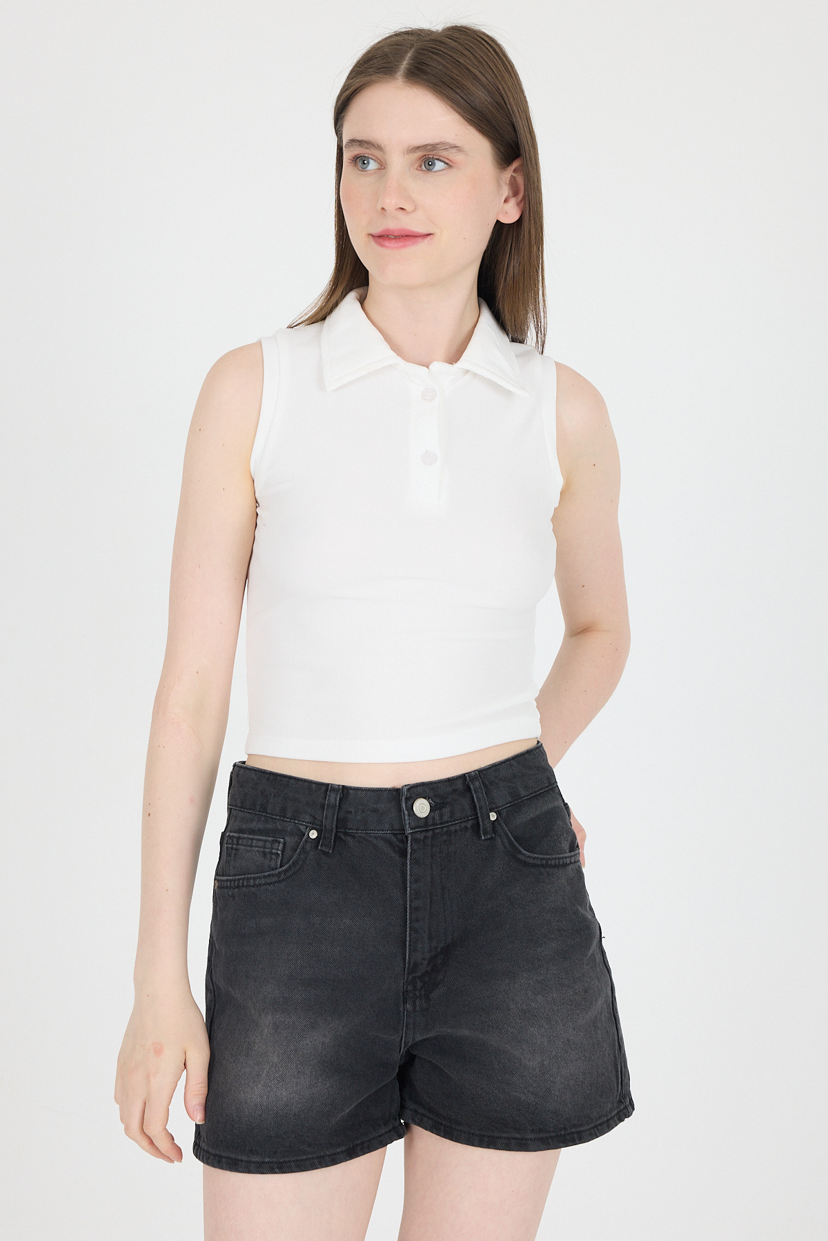 Ekru Düğmeli Polo Yaka Sıfır Kol Örme Bluz 2219 - 6